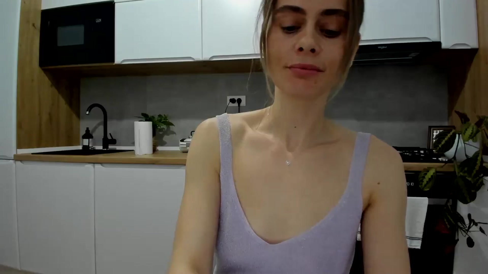 Gallery image thumbnail from DebbyPaige's myfreecams stream on, 02/23/2025, 18:45 image 18 of 20