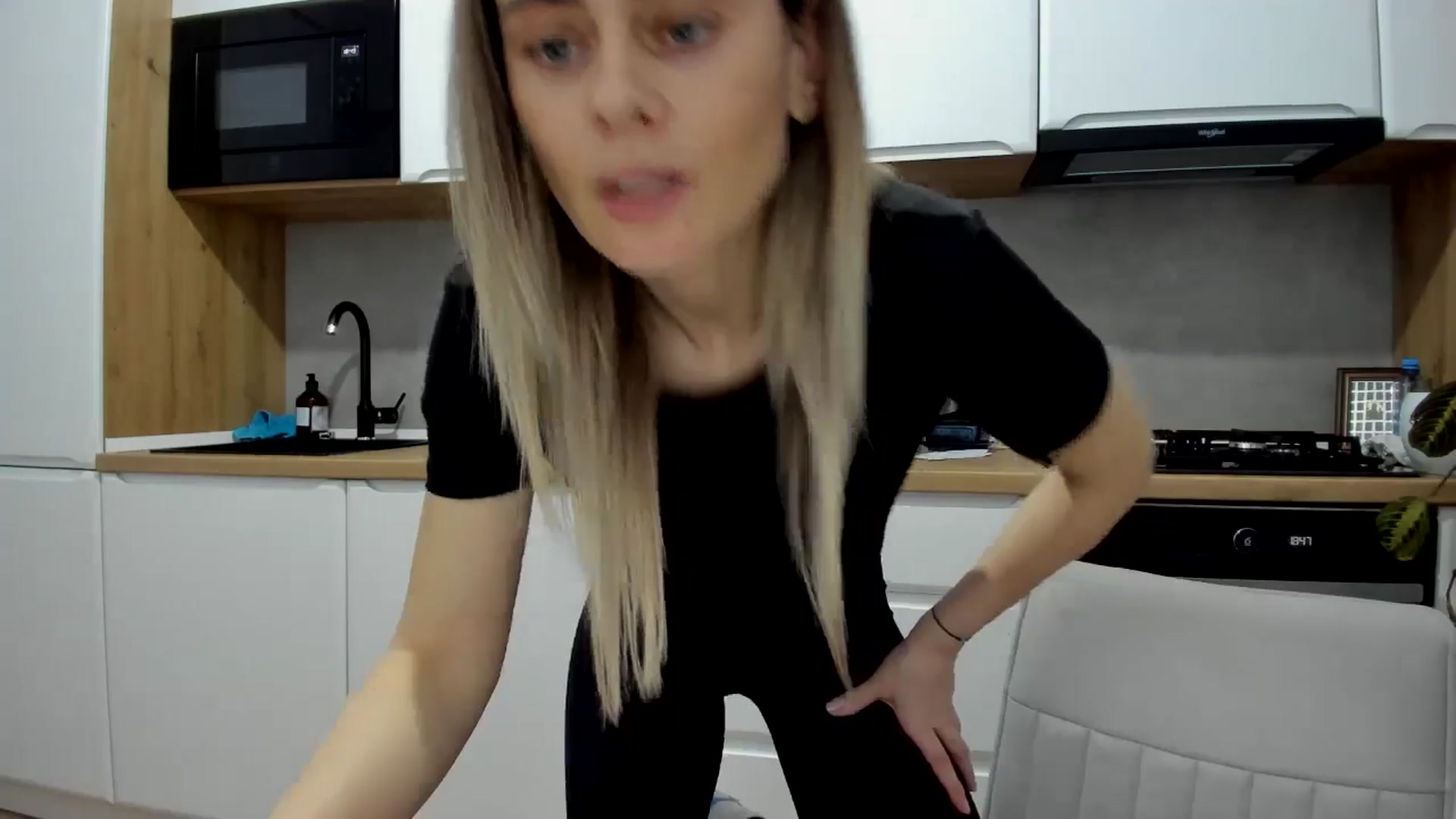 Gallery image thumbnail from DebbyPaige's myfreecams stream on, 02/24/2025, 17:06 image 14 of 20