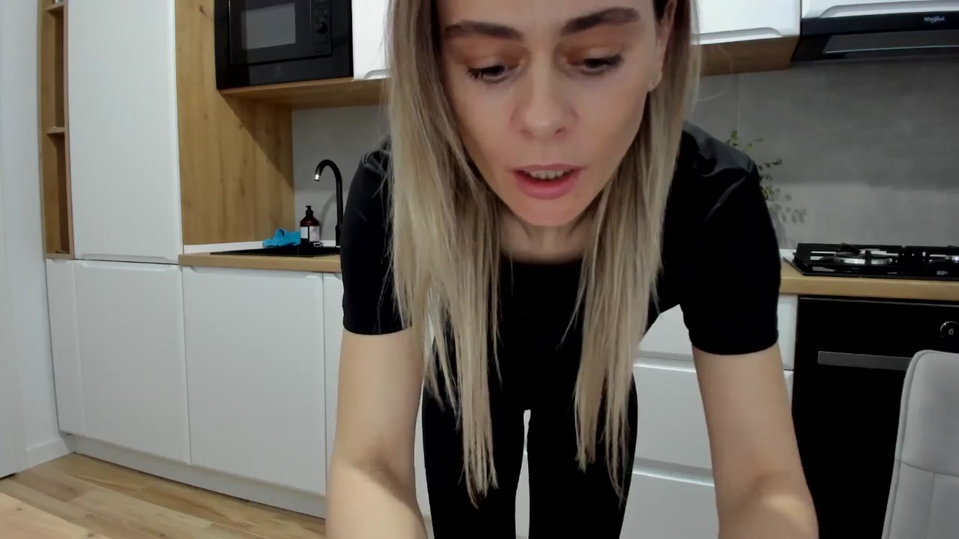 Gallery image thumbnail from DebbyPaige's myfreecams stream on, 02/24/2025, 17:06 image 3 of 20