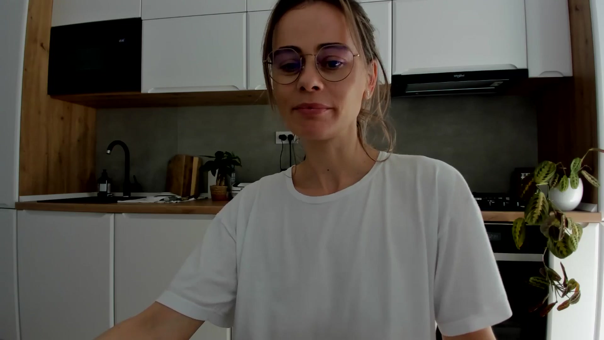 Gallery image thumbnail from DebbyPaige's myfreecams stream on, 02/25/2025, 11:56 image 2 of 20