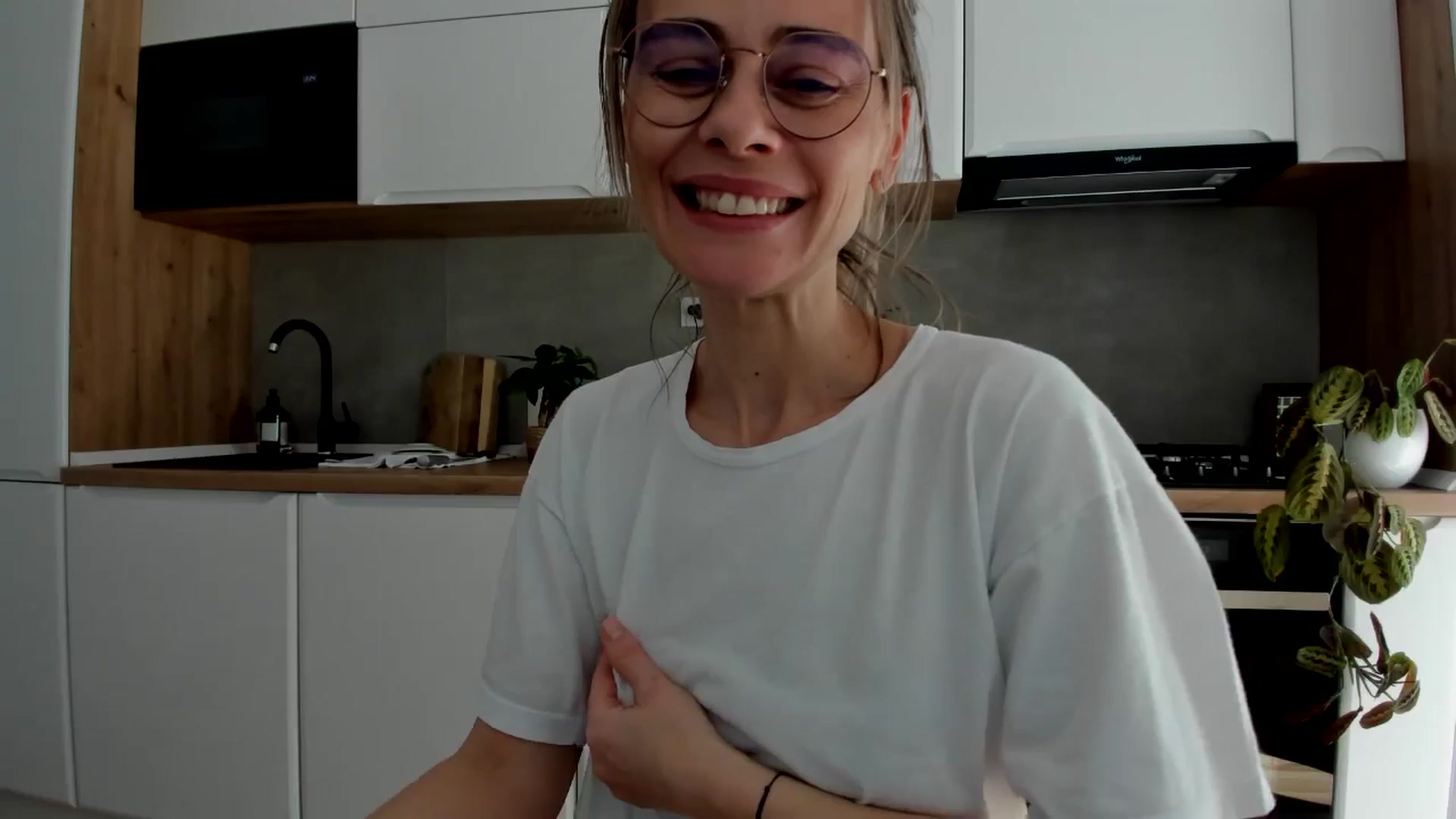 Gallery image thumbnail from DebbyPaige's myfreecams stream on, 02/25/2025, 11:56 image 14 of 20