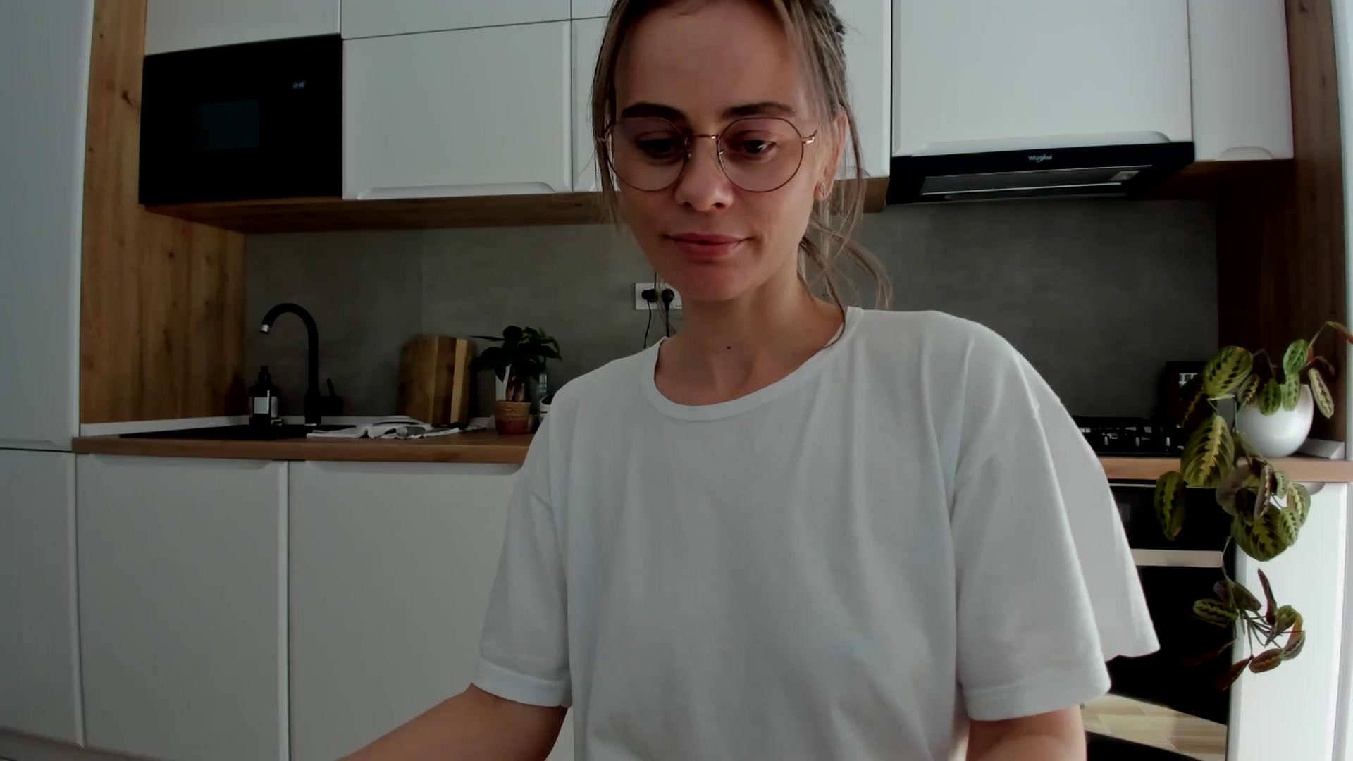Gallery image thumbnail from DebbyPaige's myfreecams stream on, 02/25/2025, 11:56 image 19 of 20