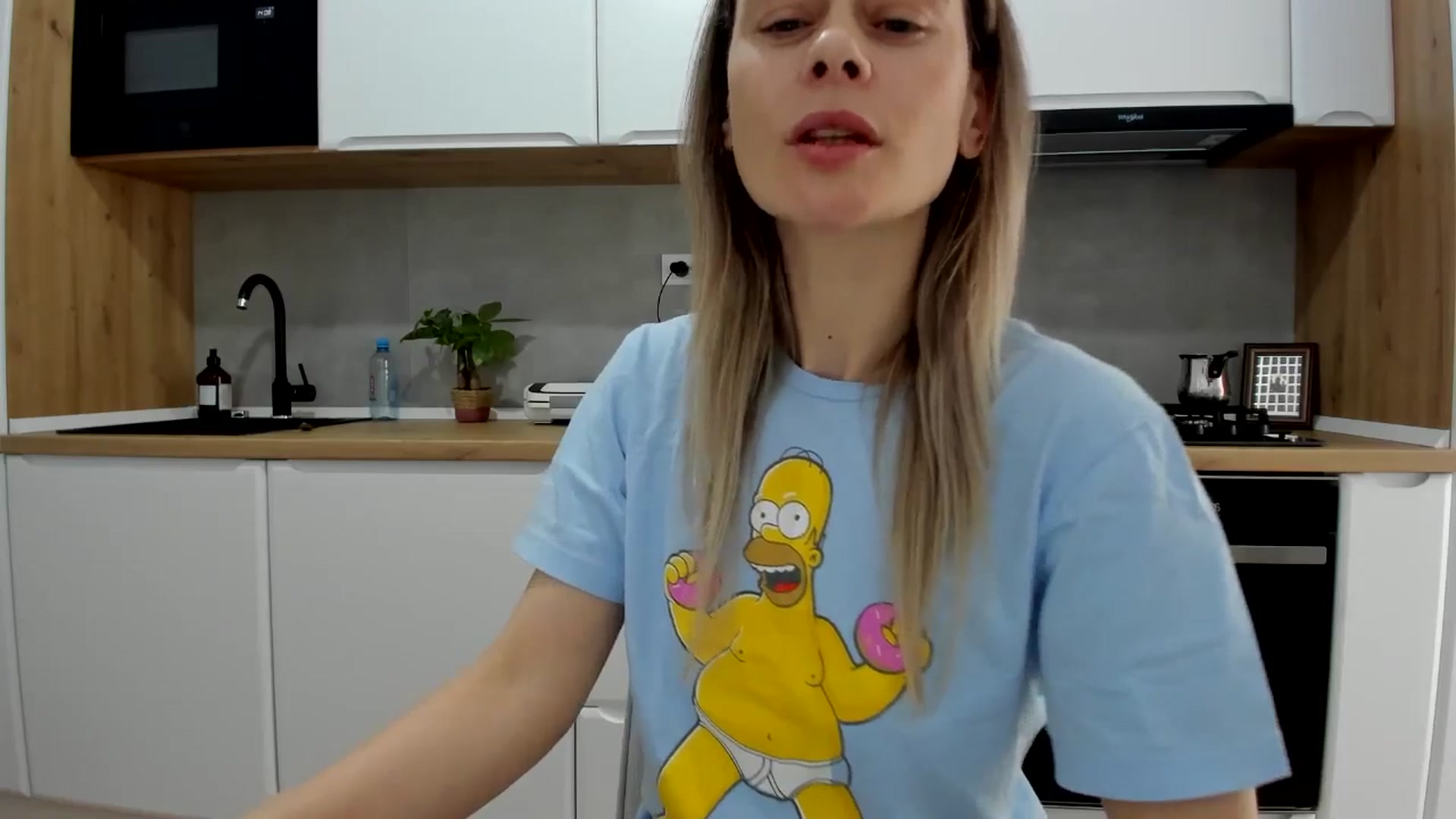 Gallery image thumbnail from DebbyPaige's myfreecams stream on, 02/28/2025, 12:34 image 16 of 20