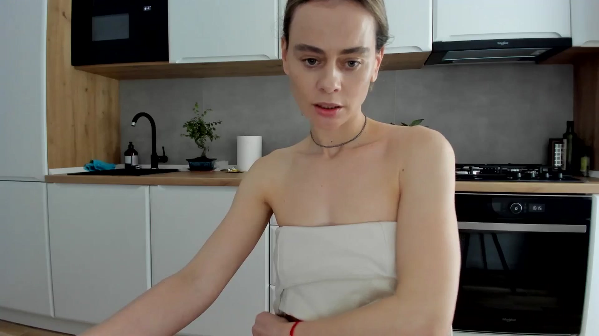 Gallery image thumbnail from DebbyPaige's myfreecams stream on, 03/03/2025, 14:48 image 15 of 20