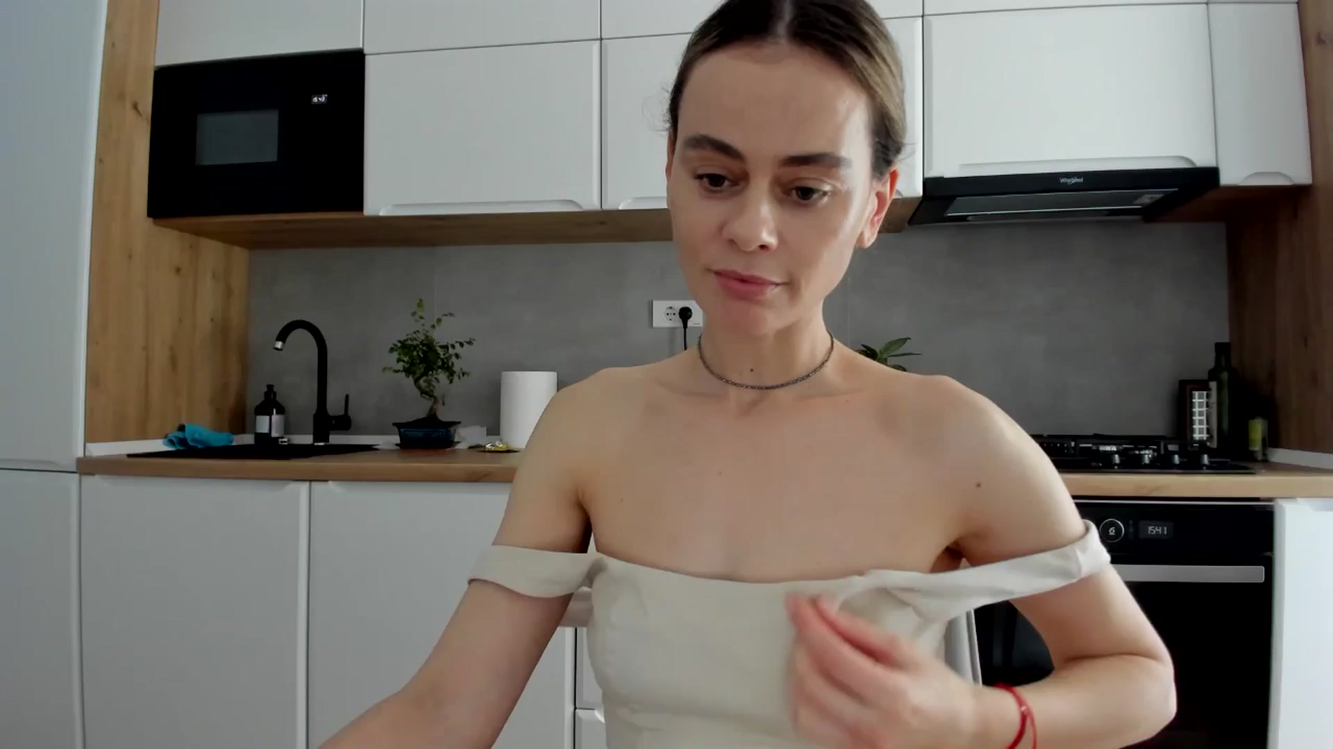 Gallery image thumbnail from DebbyPaige's myfreecams stream on, 03/03/2025, 14:48 image 8 of 20