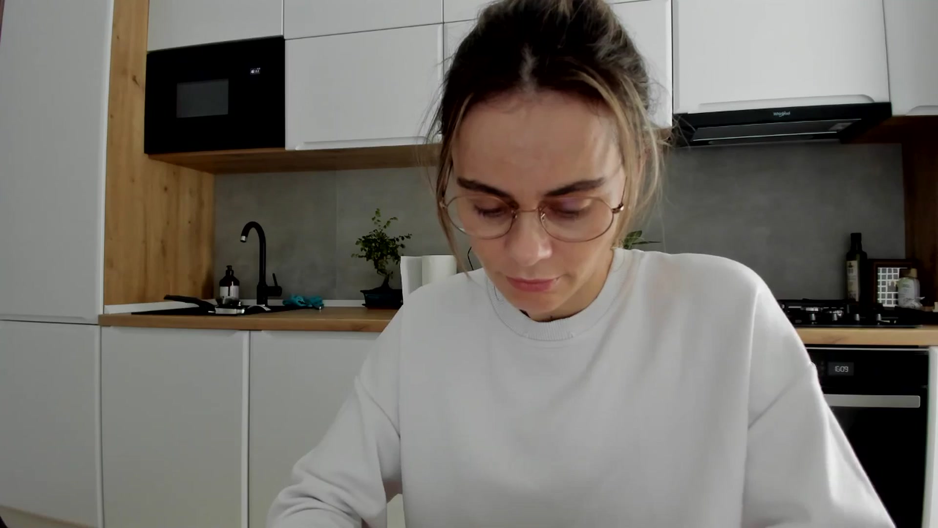 Gallery image thumbnail from DebbyPaige's myfreecams stream on, 03/04/2025, 14:52 image 11 of 20