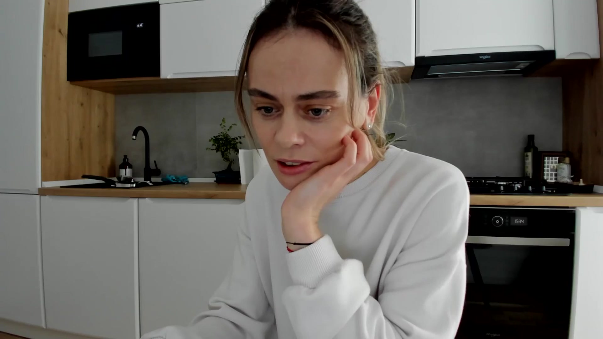 Gallery image thumbnail from DebbyPaige's myfreecams stream on, 03/04/2025, 14:52 image 2 of 20