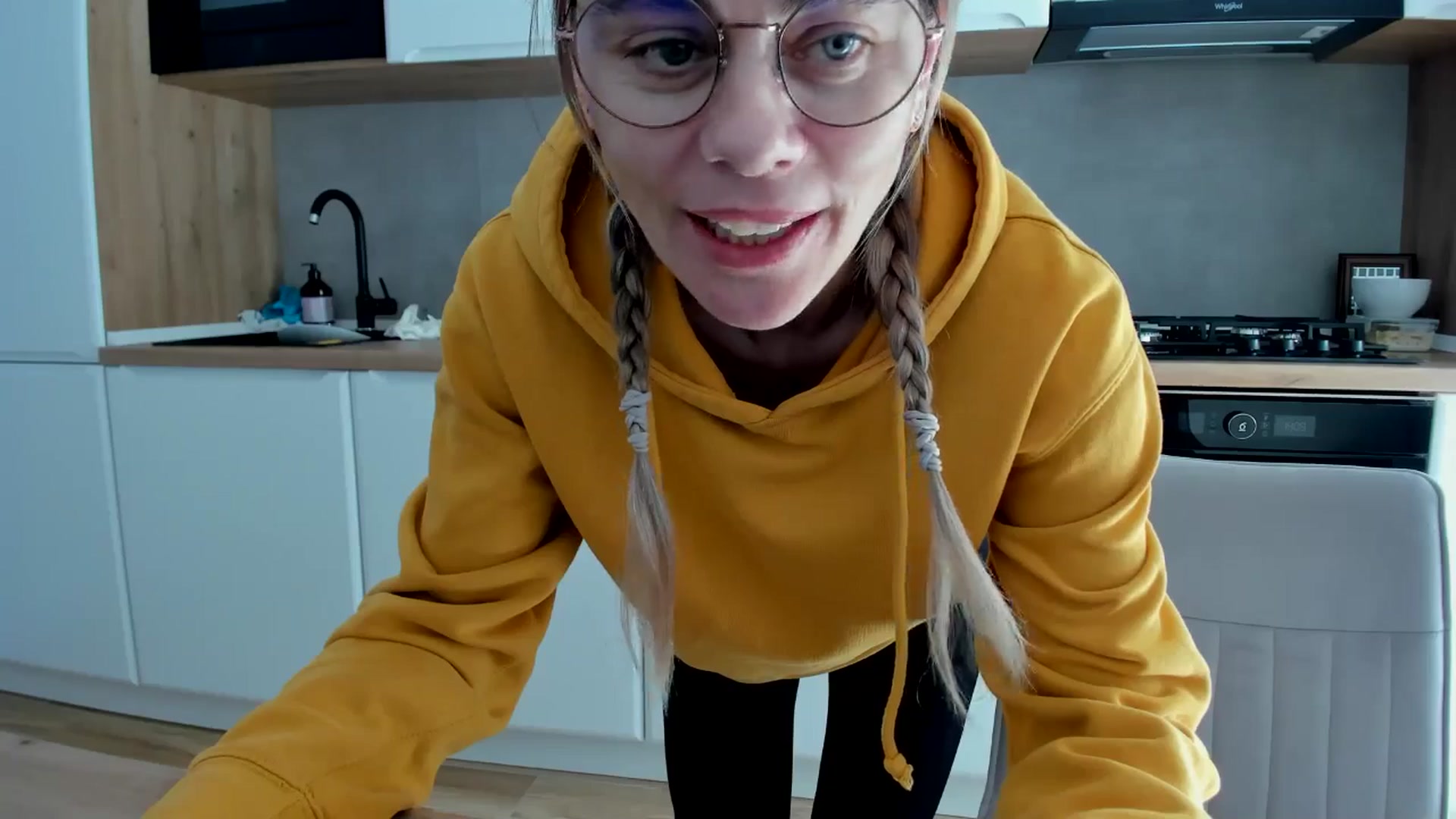 Gallery image thumbnail from DebbyPaige's myfreecams stream on, 03/06/2025, 13:36 image 12 of 20
