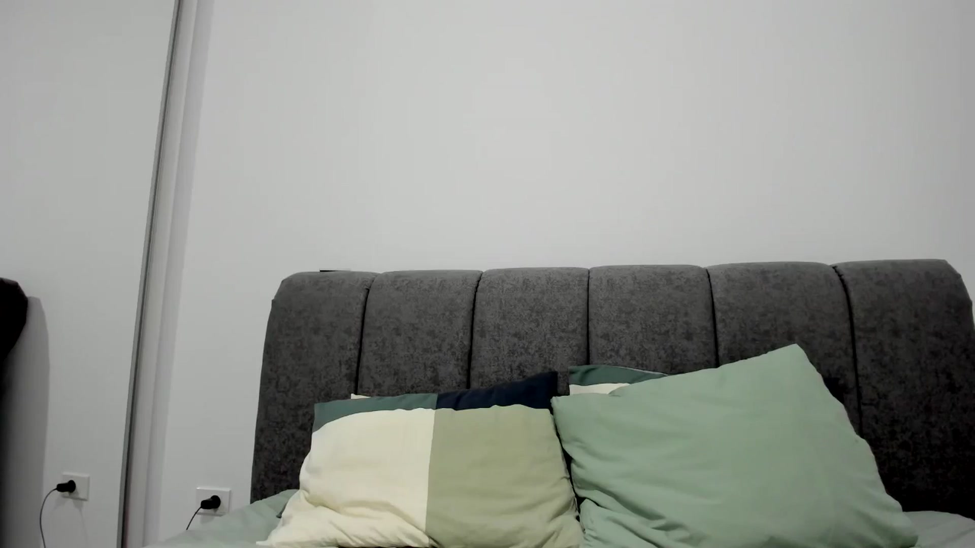Gallery image thumbnail from DebbyPaige's myfreecams stream on, 03/10/2025, 11:32 image 17 of 20