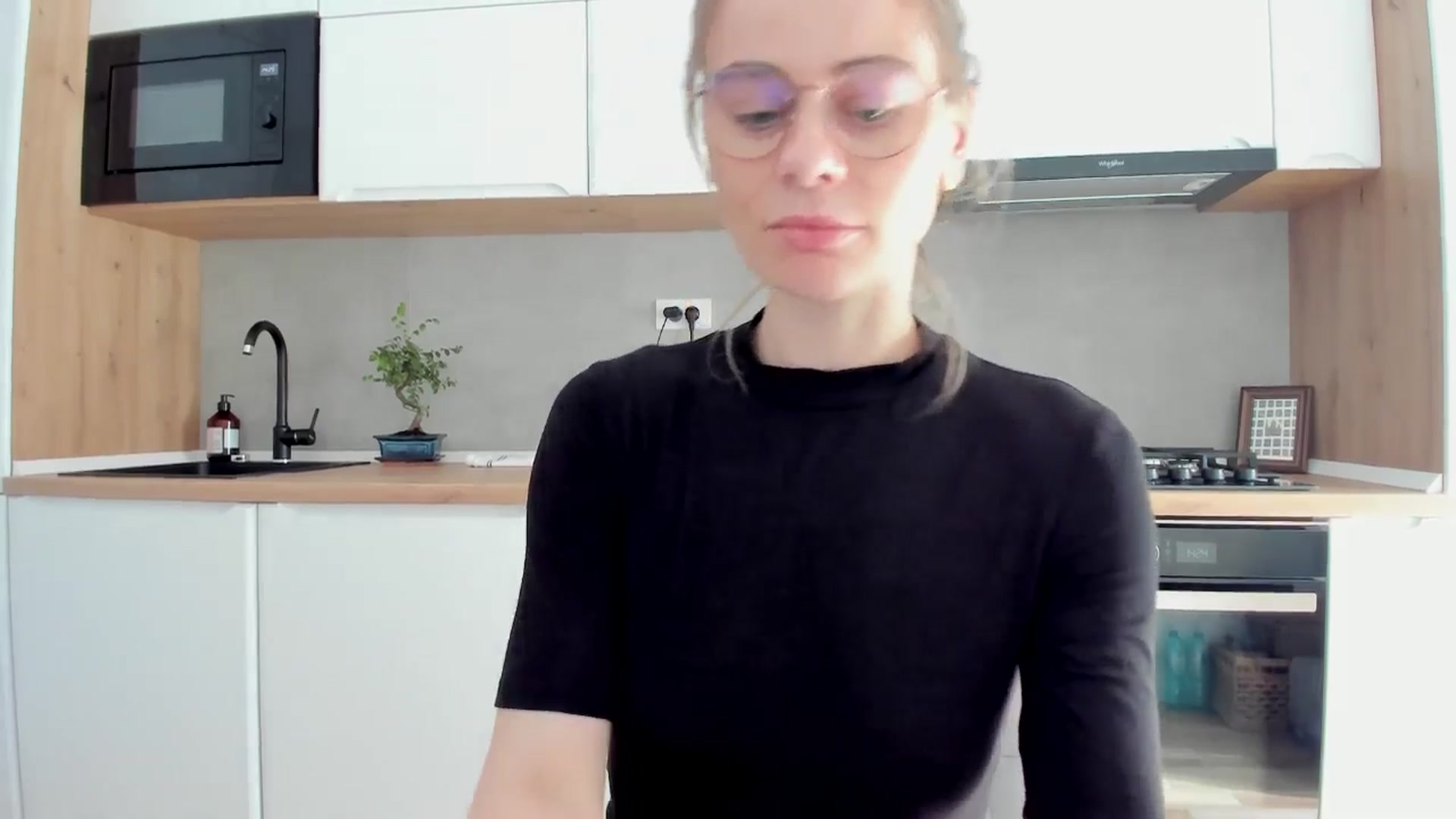 Gallery image thumbnail from DebbyPaige's myfreecams stream on, 03/11/2025, 13:52 image 13 of 20