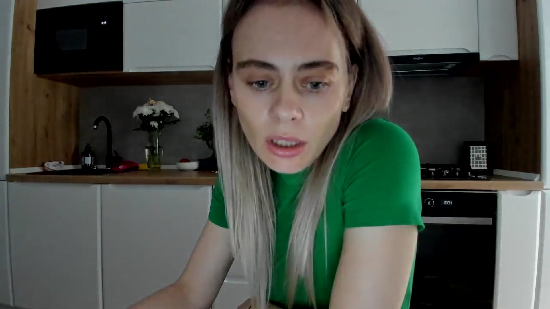 Gallery image thumbnail from DebbyPaige's myfreecams stream on, 03/17/2025, 14:19 image 11 of 20