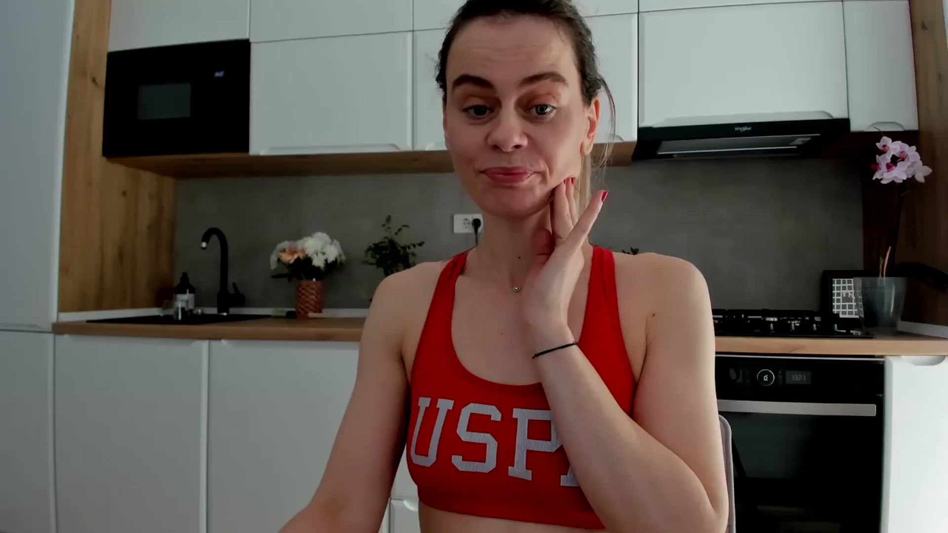 Gallery image thumbnail from DebbyPaige's myfreecams stream on, 03/19/2025, 13:18 image 5 of 20