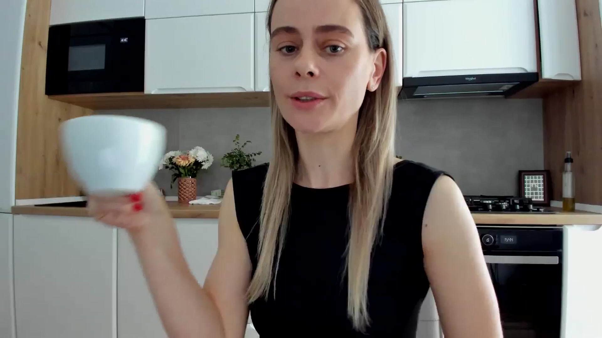 Gallery image thumbnail from DebbyPaige's myfreecams stream on, 03/20/2025, 14:12 image 12 of 20