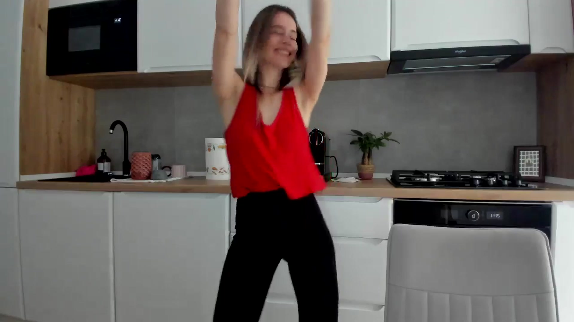 Gallery image thumbnail from DebbyPaige's myfreecams stream on, 03/23/2025, 15:36 image 5 of 20
