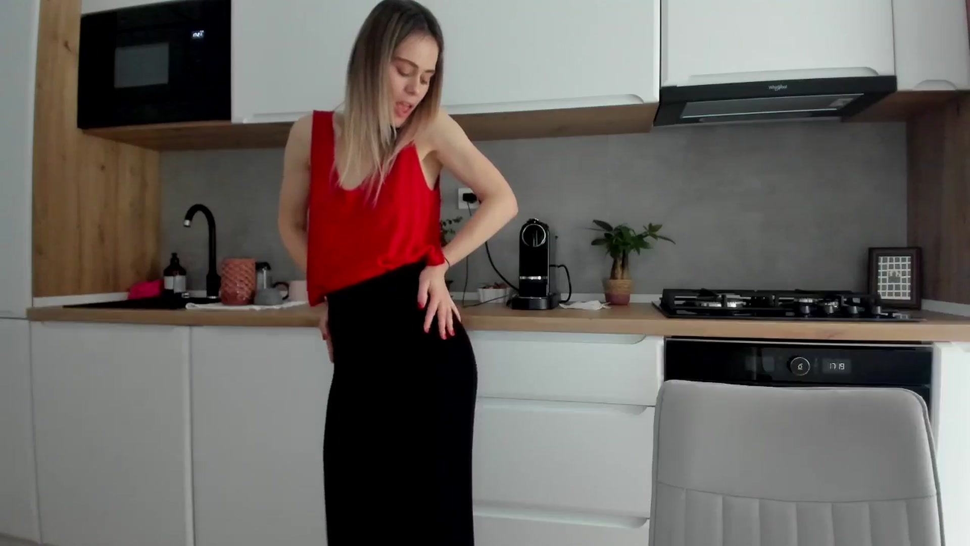 Gallery image thumbnail from DebbyPaige's myfreecams stream on, 03/23/2025, 15:36 image 9 of 20