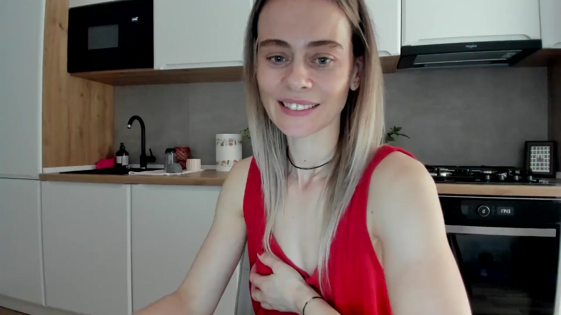 Gallery image thumbnail from DebbyPaige's myfreecams stream on, 03/23/2025, 16:36 image 2 of 20