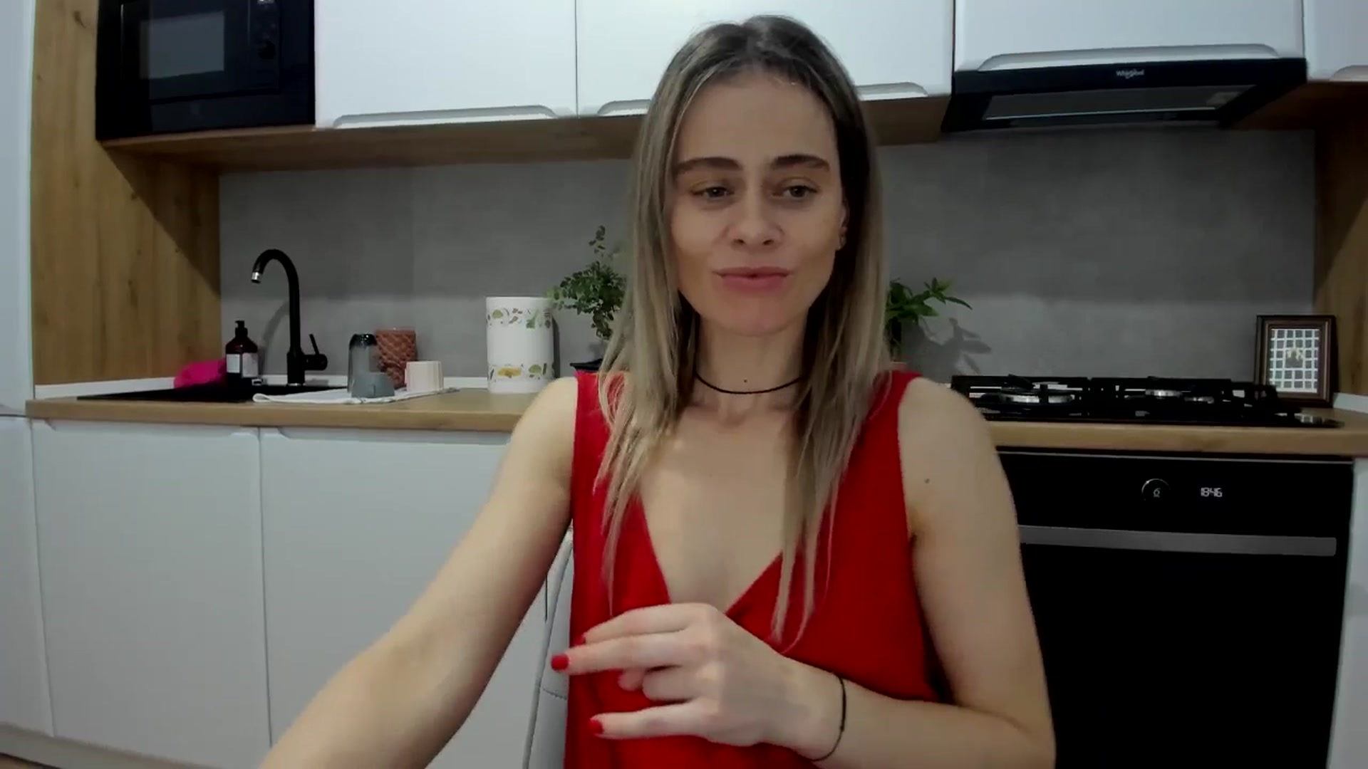 Gallery image thumbnail from DebbyPaige's myfreecams stream on, 03/23/2025, 16:56 image 12 of 20