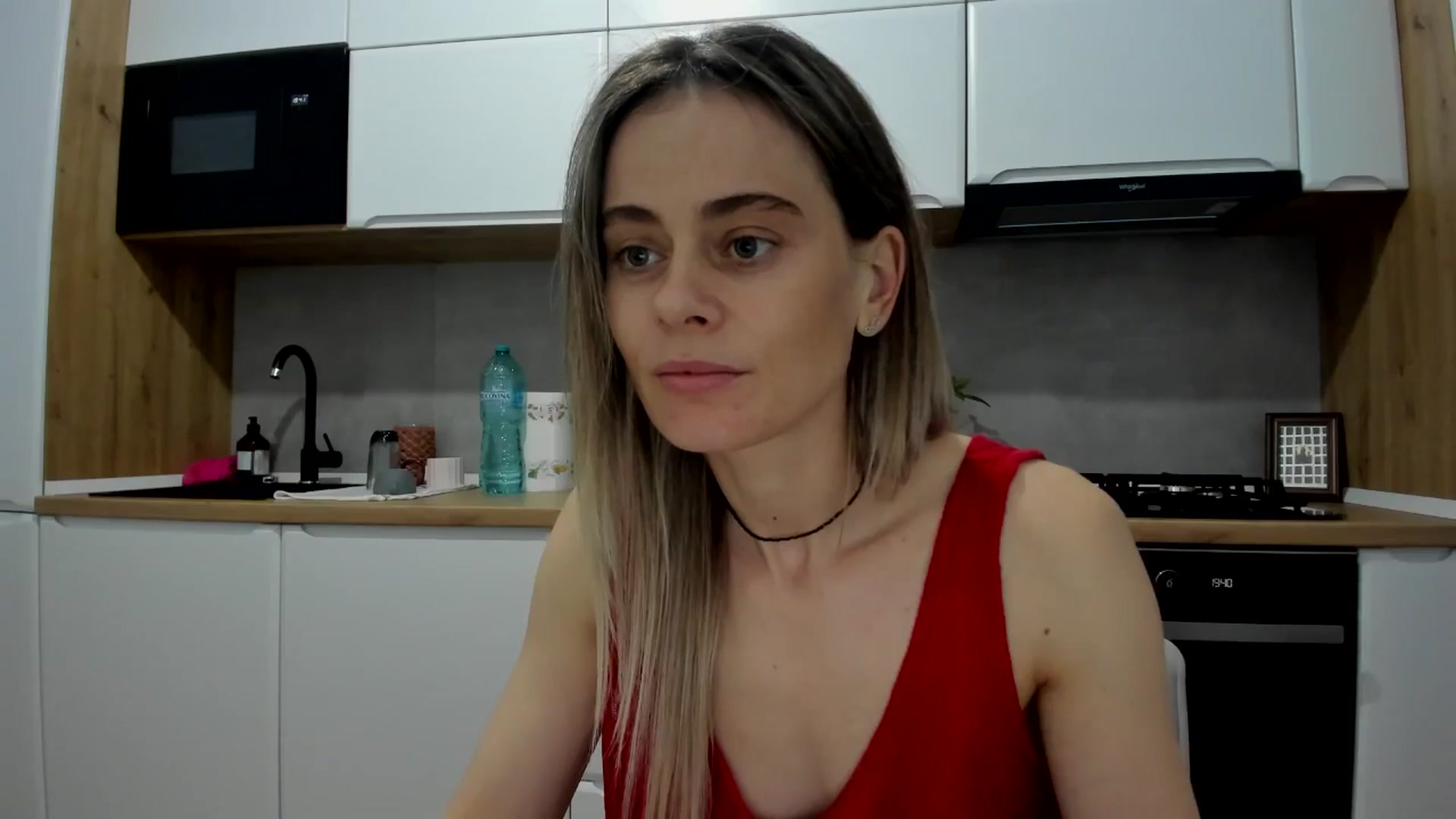 Gallery image thumbnail from DebbyPaige's myfreecams stream on, 03/23/2025, 18:01 image 8 of 20