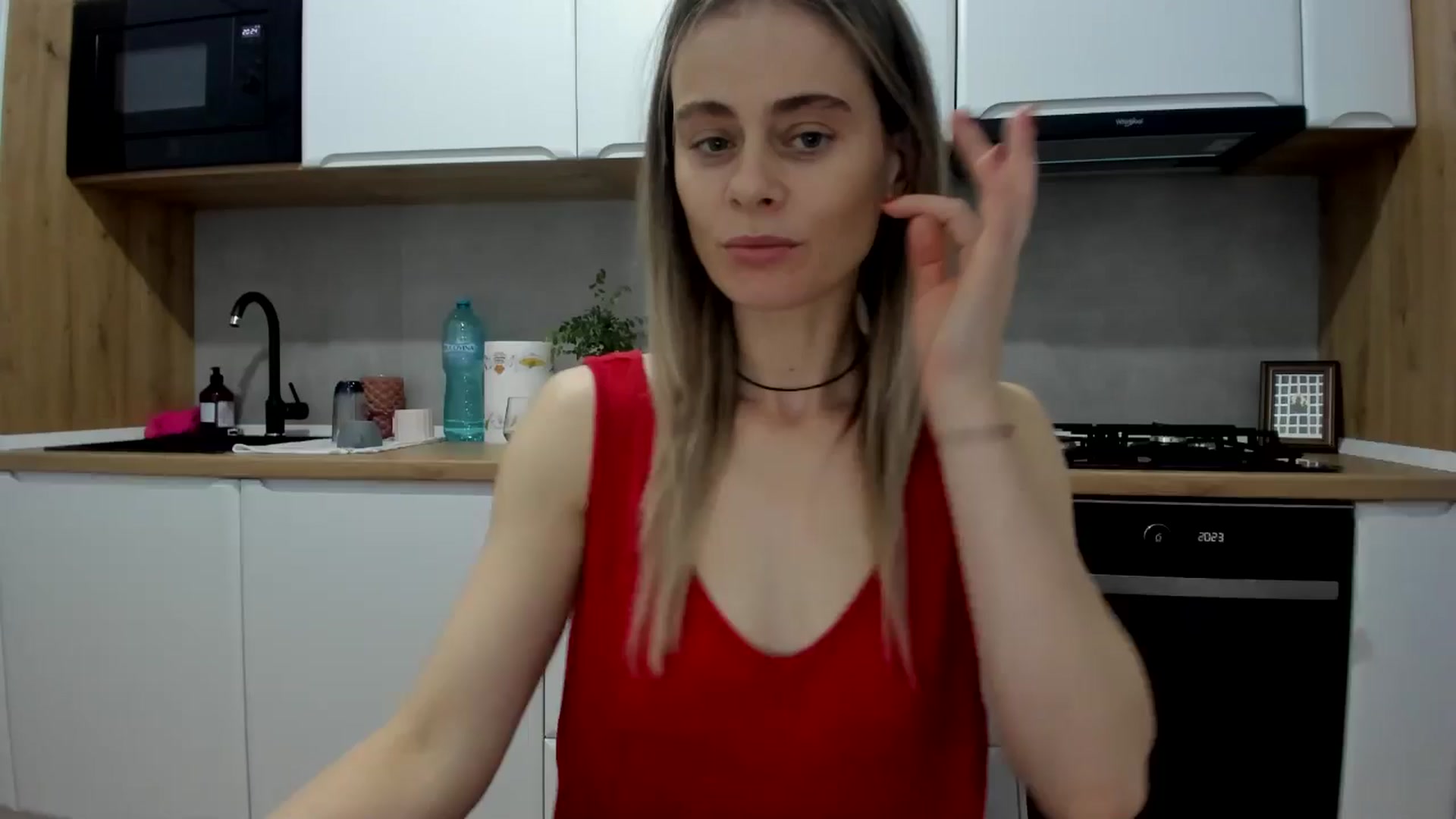 Gallery image thumbnail from DebbyPaige's myfreecams stream on, 03/23/2025, 18:58 image 6 of 20