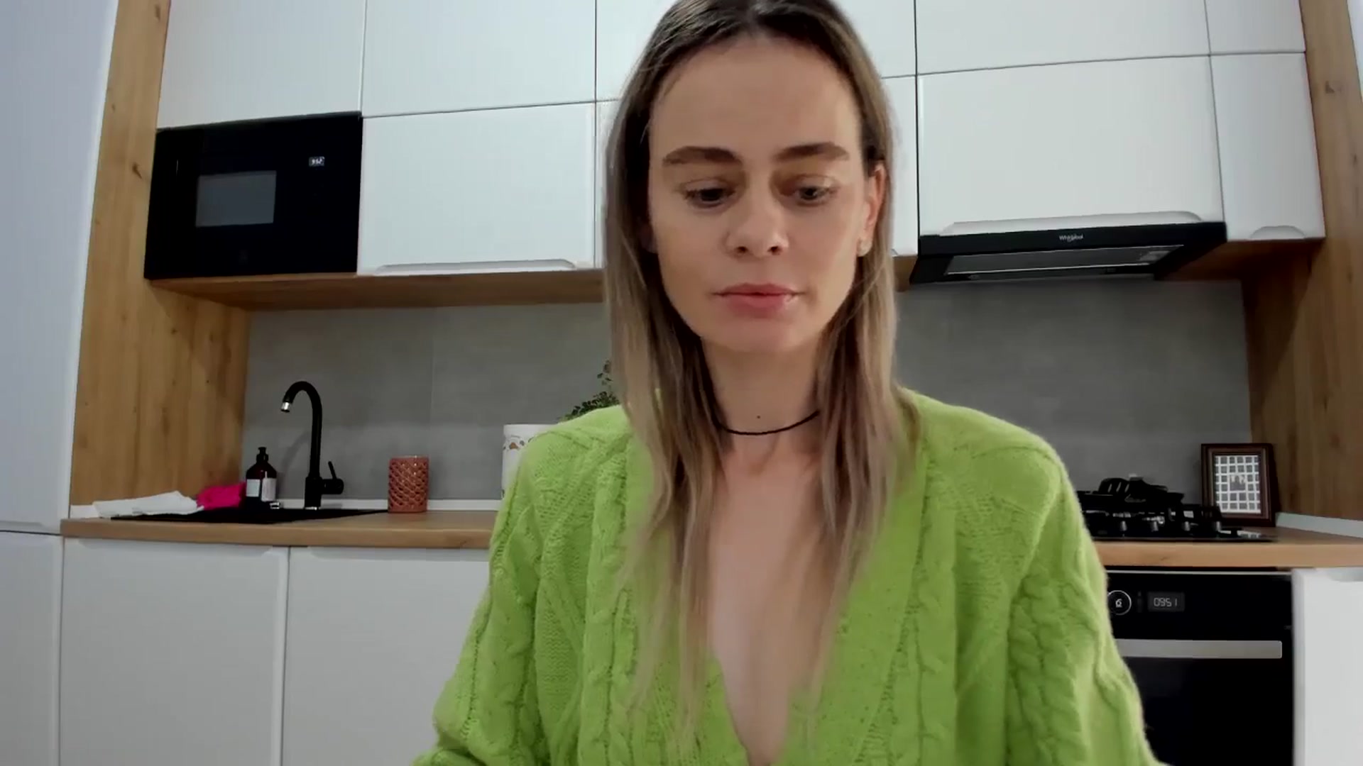 Gallery image thumbnail from DebbyPaige's myfreecams stream on, 03/24/2025, 08:05 image 12 of 20