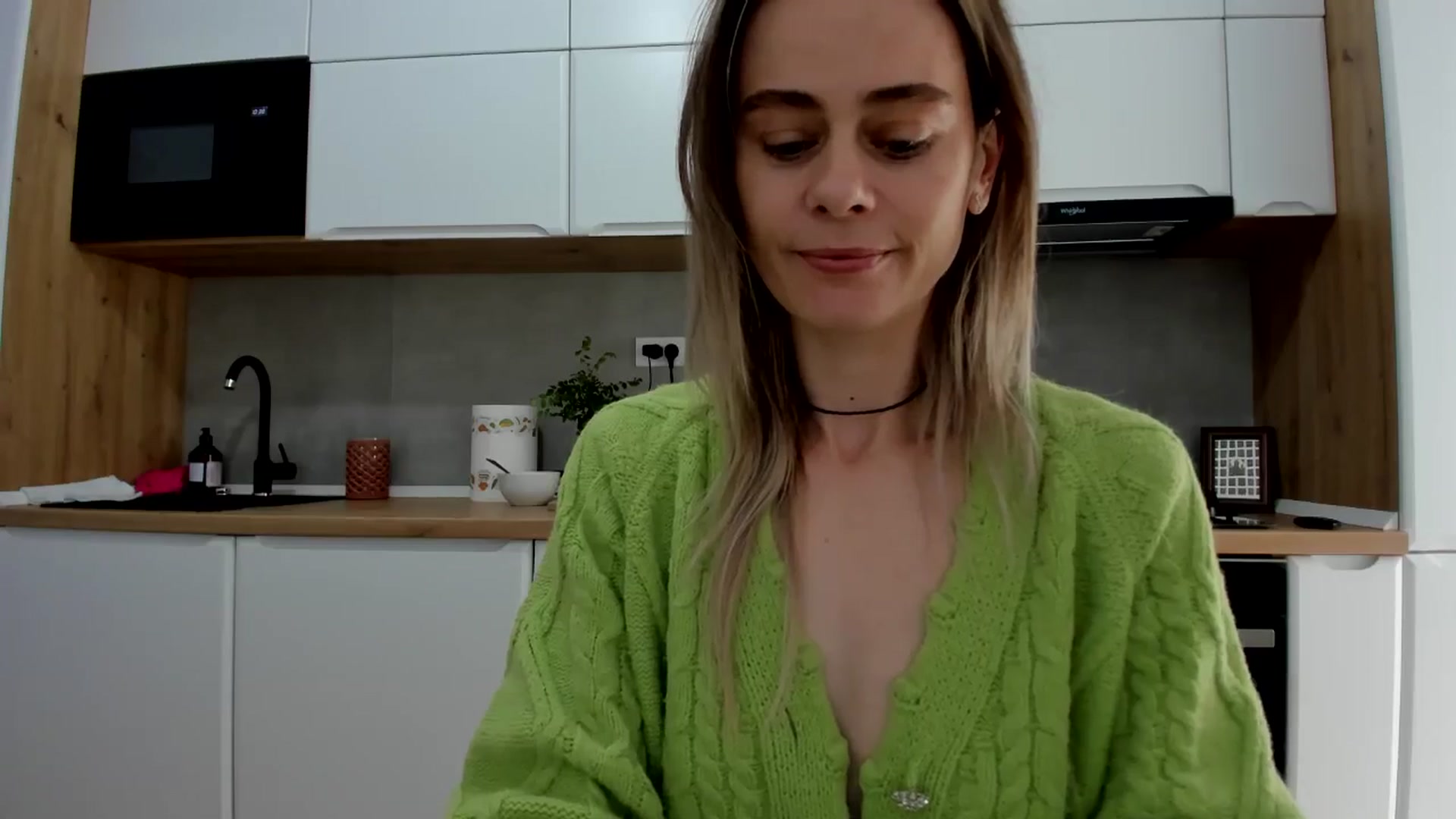 Gallery image thumbnail from DebbyPaige's myfreecams stream on, 03/24/2025, 09:52 image 3 of 20