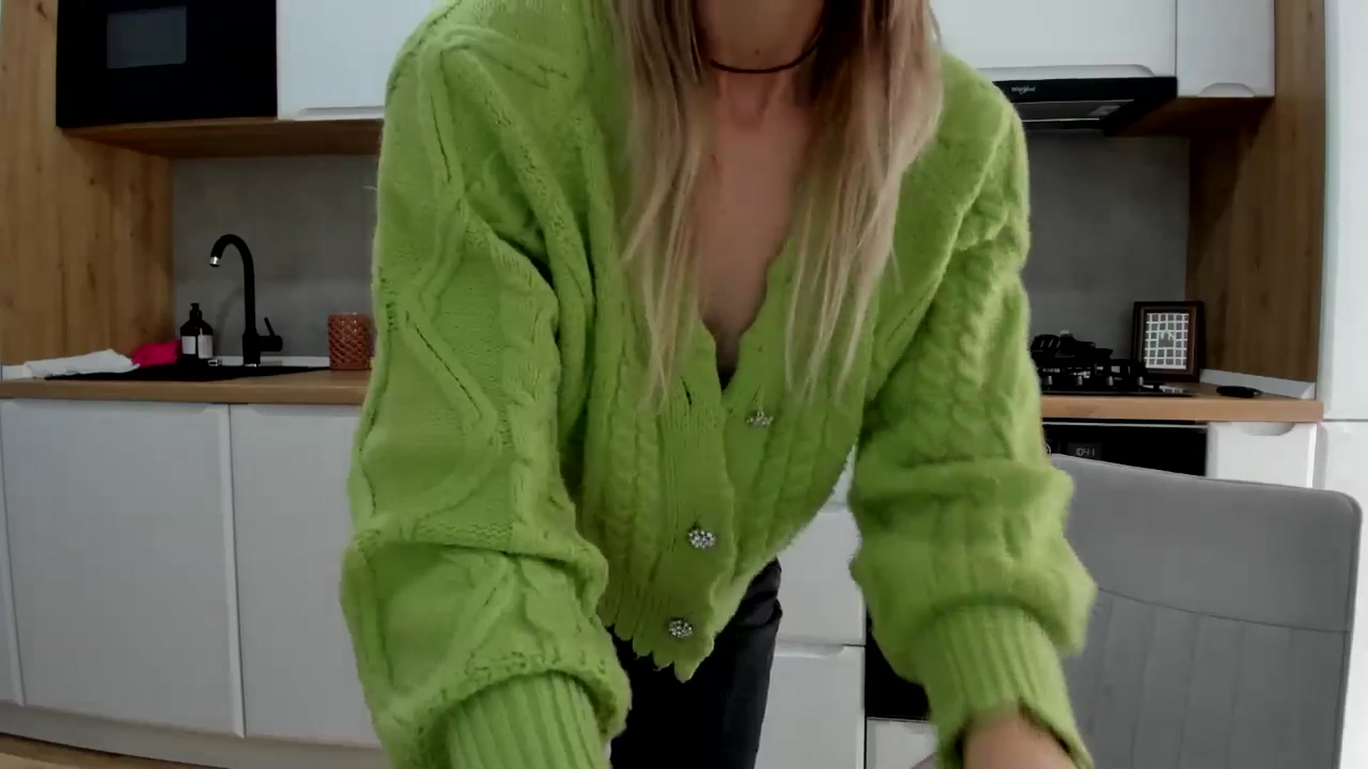 Gallery image thumbnail from DebbyPaige's myfreecams stream on, 03/24/2025, 09:52 image 4 of 20