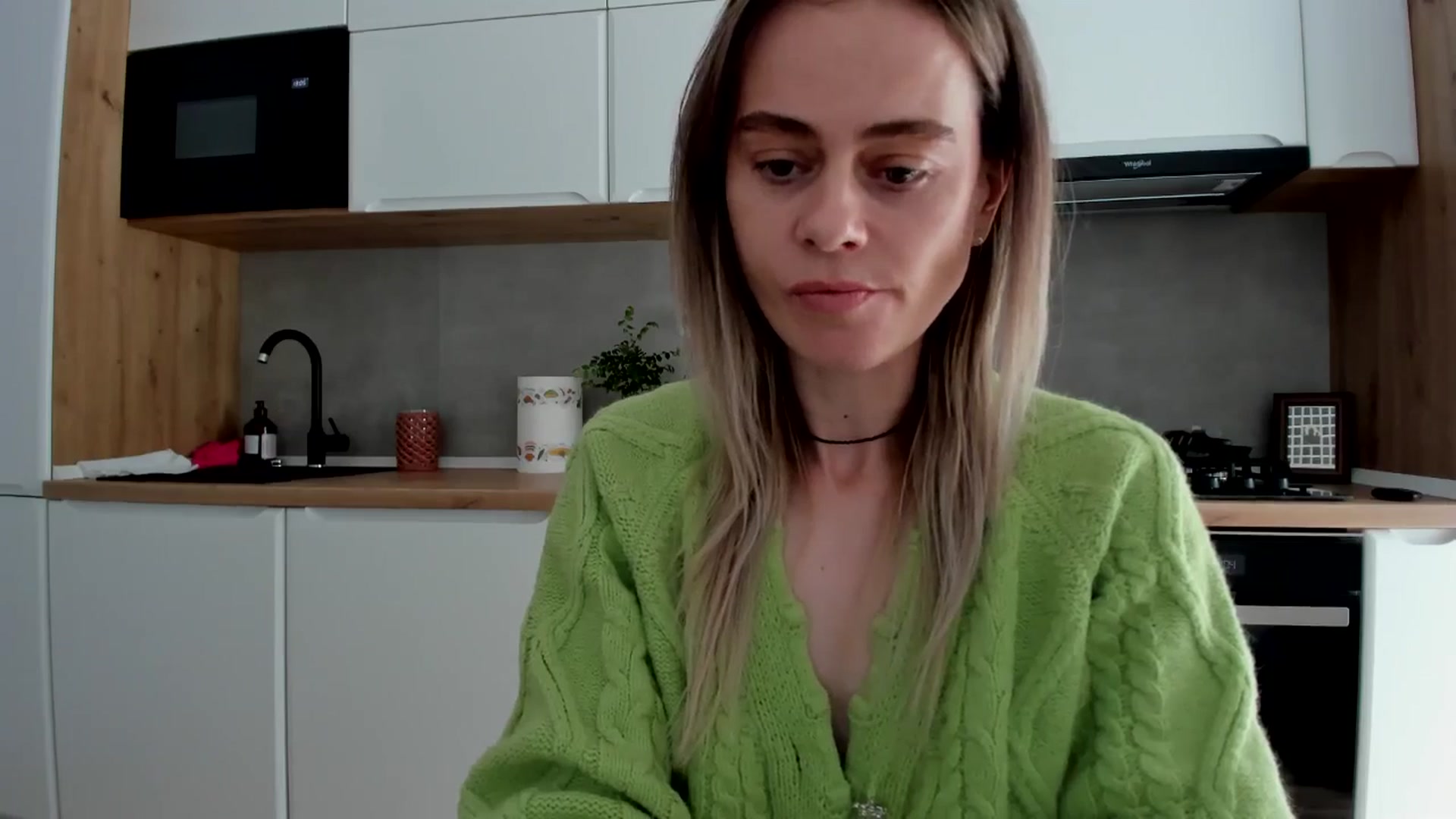 Gallery image thumbnail from DebbyPaige's myfreecams stream on, 03/24/2025, 11:31 image 10 of 20