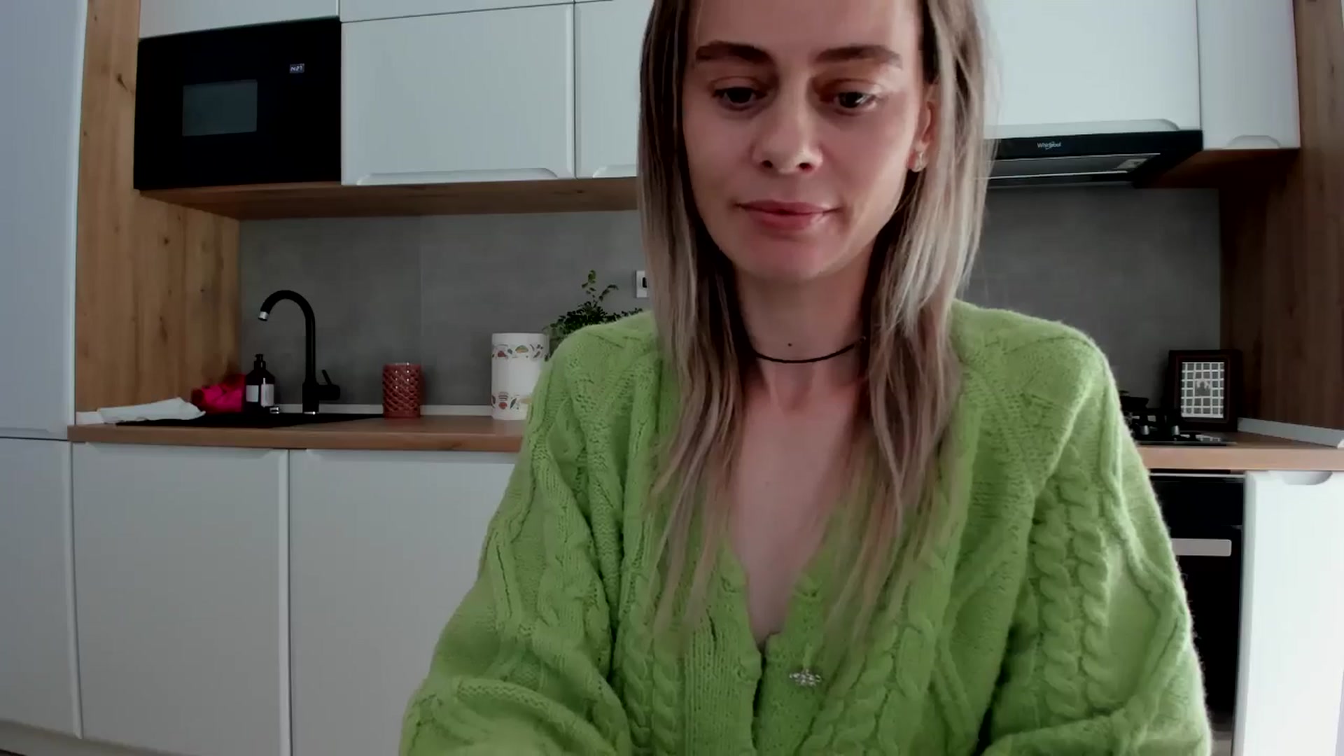 Gallery image thumbnail from DebbyPaige's myfreecams stream on, 03/24/2025, 13:58 image 7 of 20