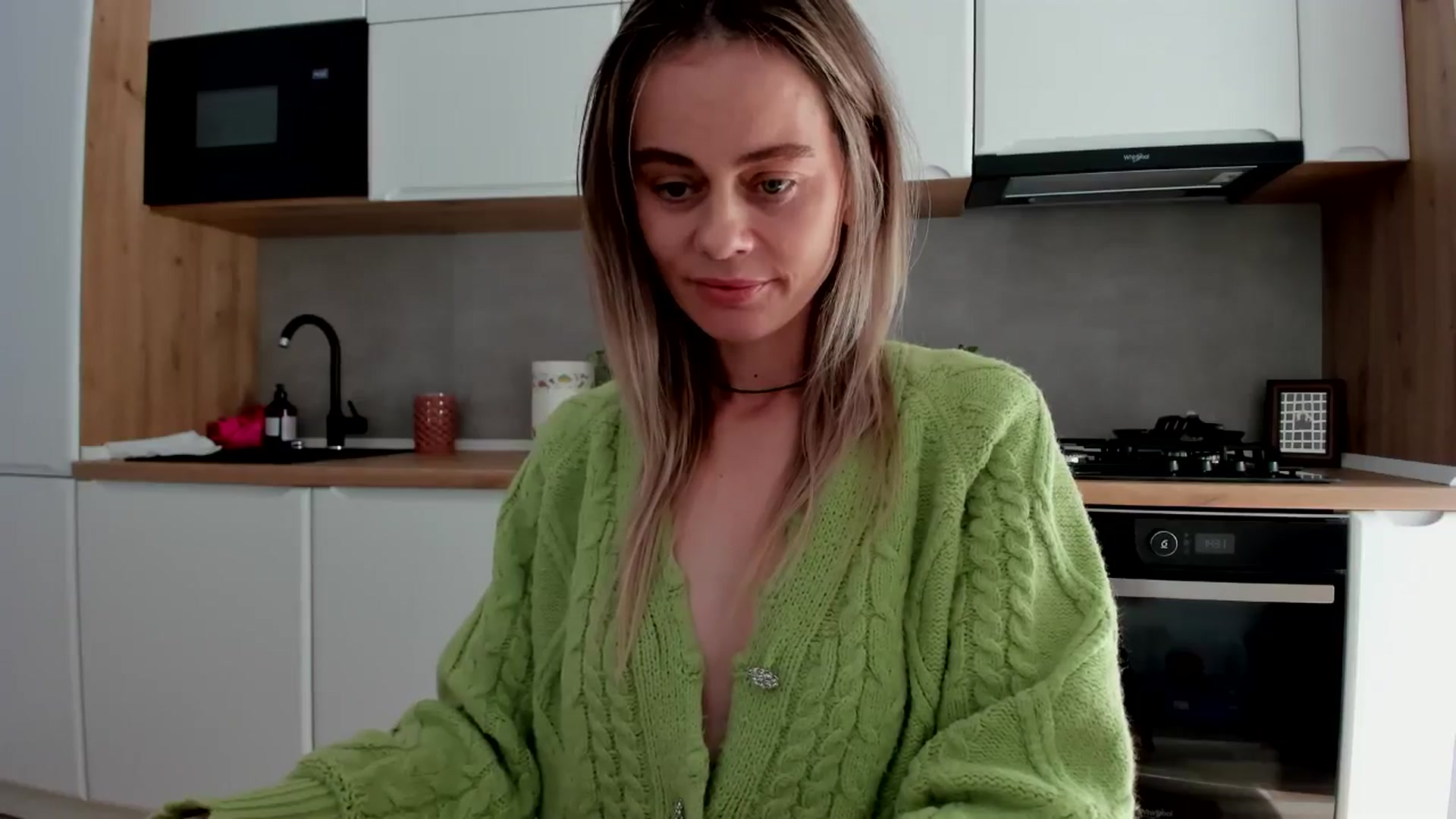 Gallery image thumbnail from DebbyPaige's myfreecams stream on, 03/24/2025, 13:58 image 8 of 20