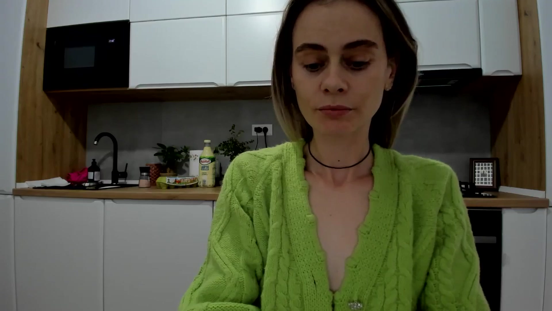 Gallery image thumbnail from DebbyPaige's myfreecams stream on, 03/24/2025, 16:18 image 16 of 20