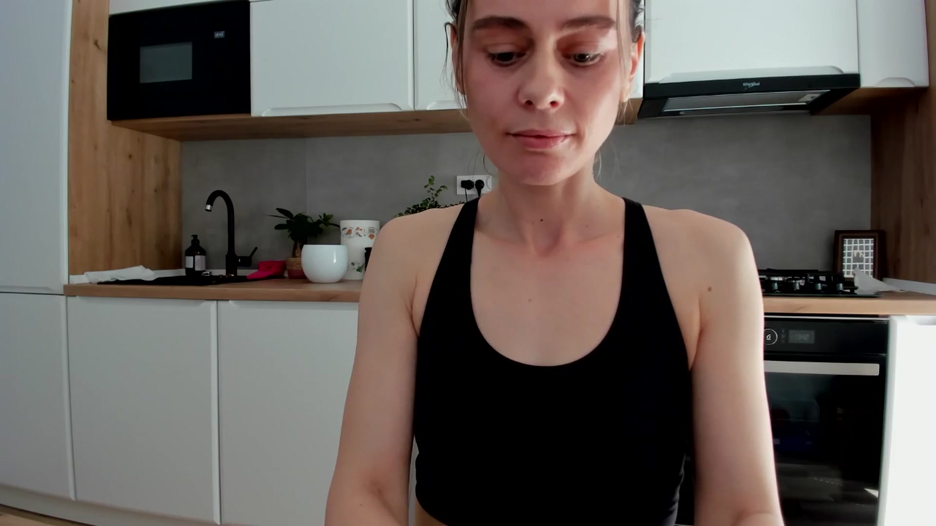 Gallery image thumbnail from DebbyPaige's myfreecams stream on, 03/25/2025, 13:11 image 7 of 20