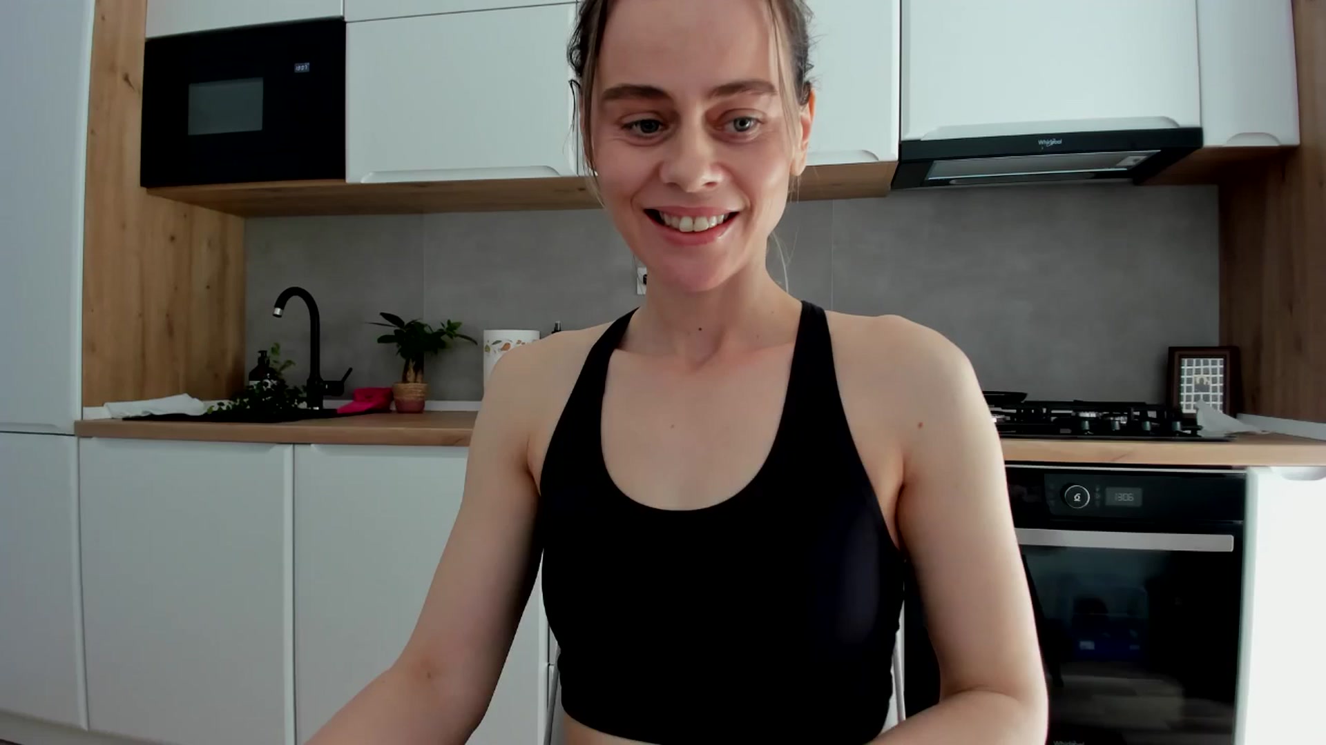 Gallery image thumbnail from DebbyPaige's myfreecams stream on, 03/25/2025, 13:11 image 1 of 20