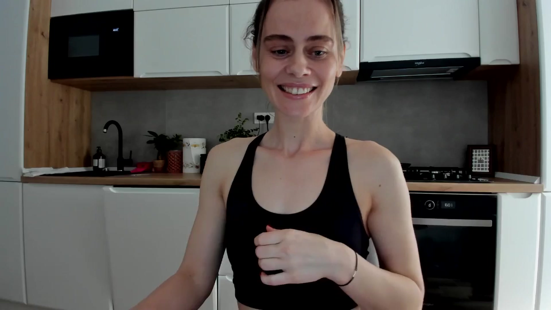 Gallery image thumbnail from DebbyPaige's myfreecams stream on, 03/25/2025, 15:16 image 2 of 20