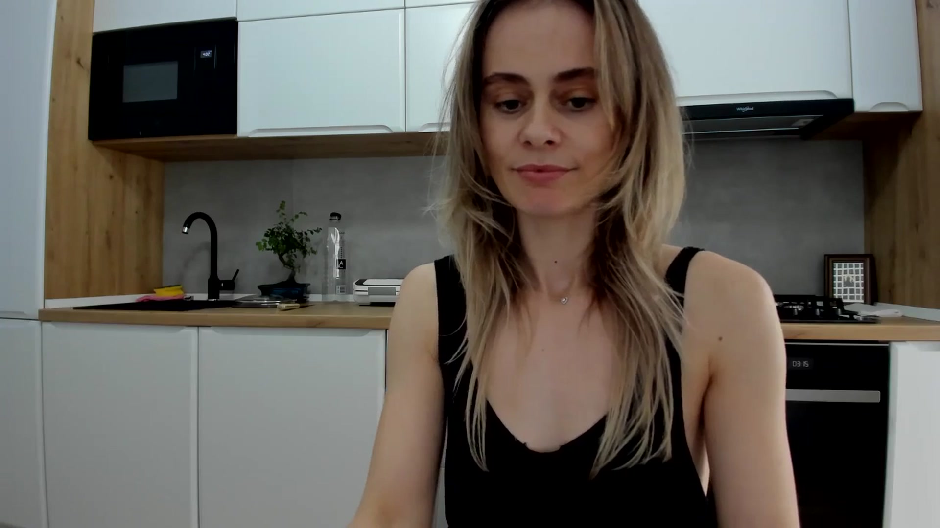 Gallery image thumbnail from DebbyPaige's myfreecams stream on, 04/03/2025, 13:58 image 19 of 20
