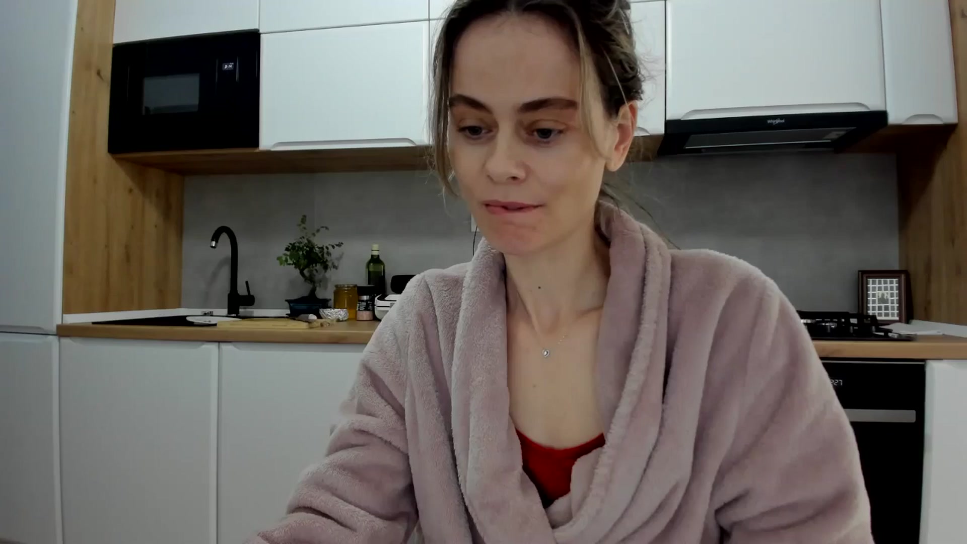 Gallery image thumbnail from DebbyPaige's myfreecams stream on, 04/04/2025, 12:39 image 7 of 20