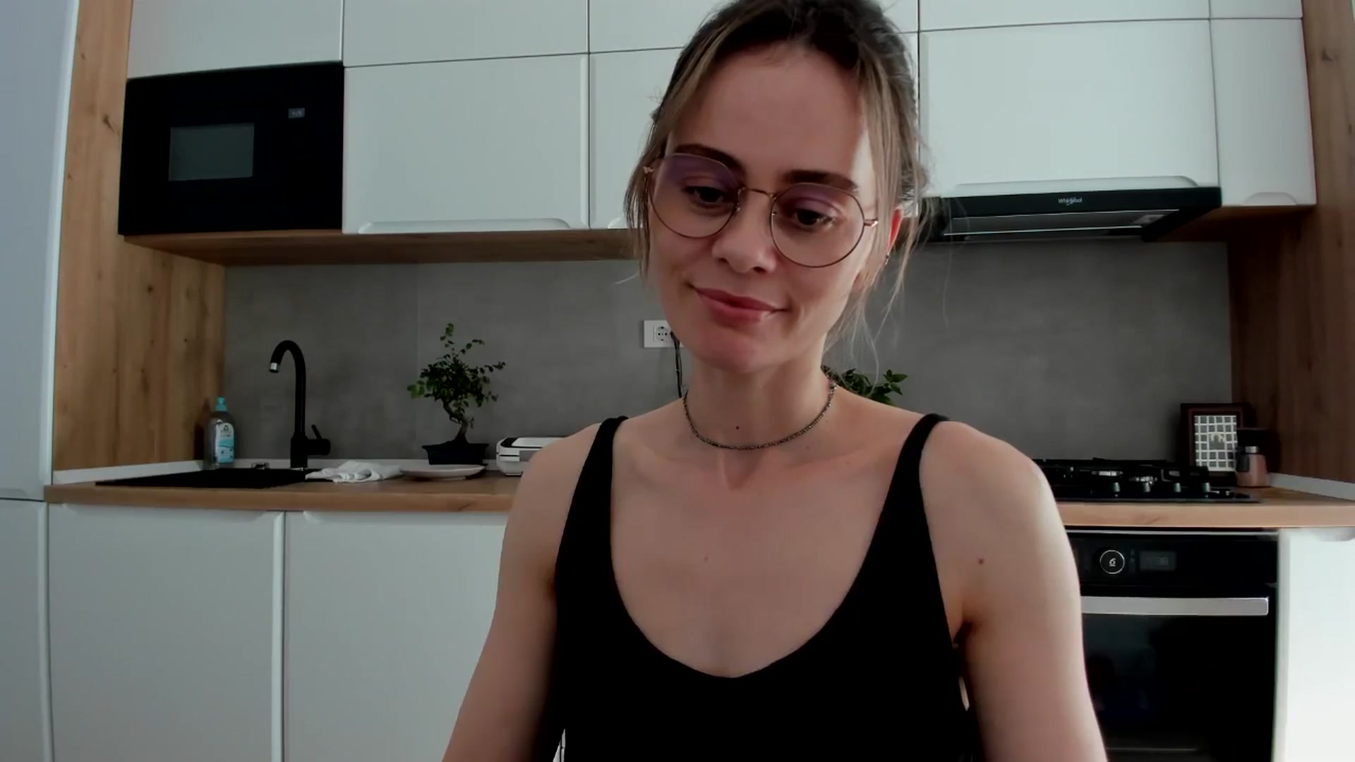 Gallery image thumbnail from DebbyPaige's myfreecams stream on, 04/08/2025, 13:42 image 20 of 20