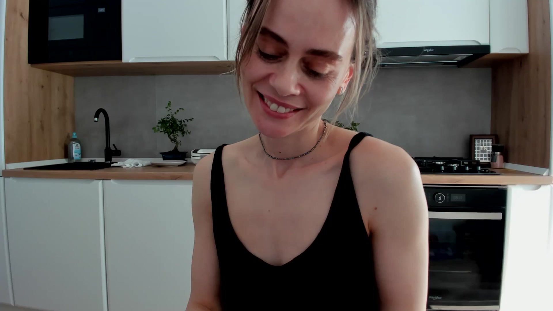 Gallery image thumbnail from DebbyPaige's myfreecams stream on, 04/08/2025, 13:42 image 5 of 20