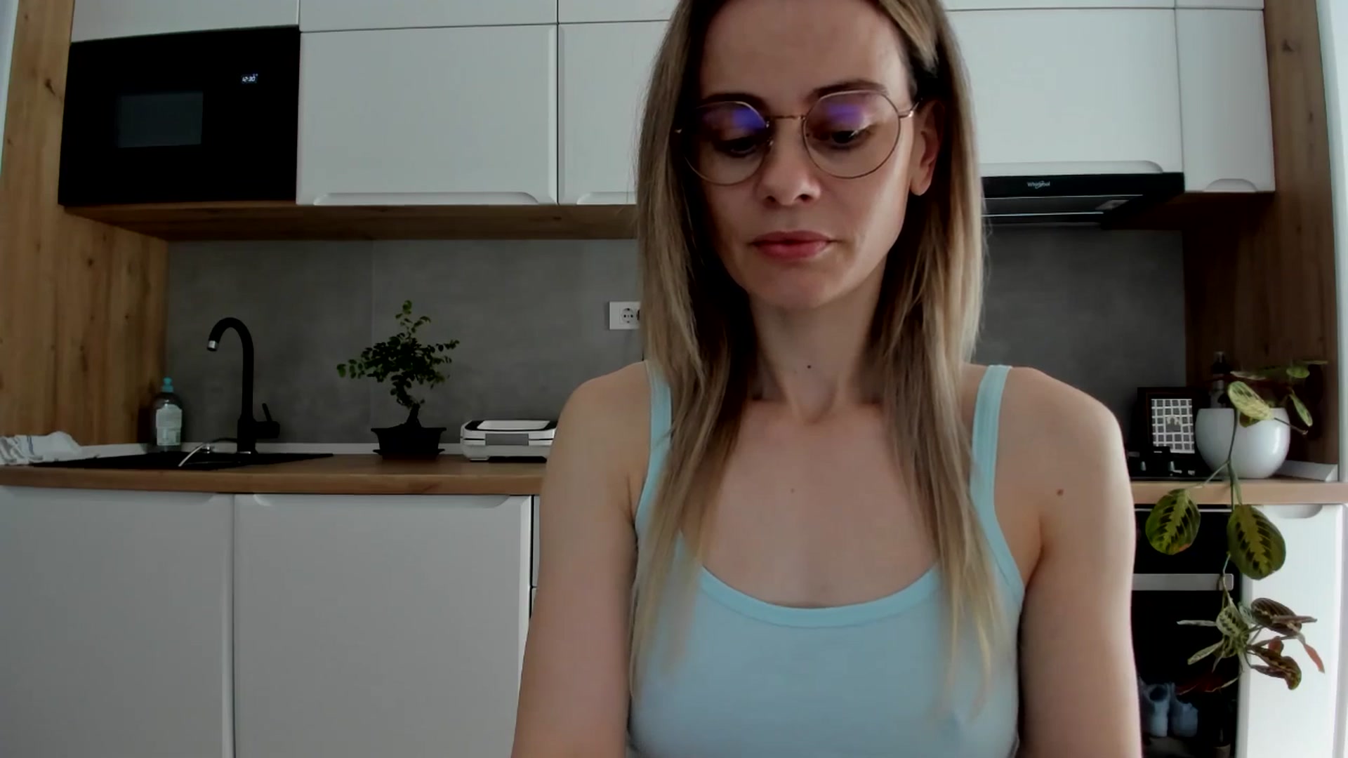 Gallery image thumbnail from DebbyPaige's myfreecams stream on, 04/11/2025, 11:09 image 4 of 20
