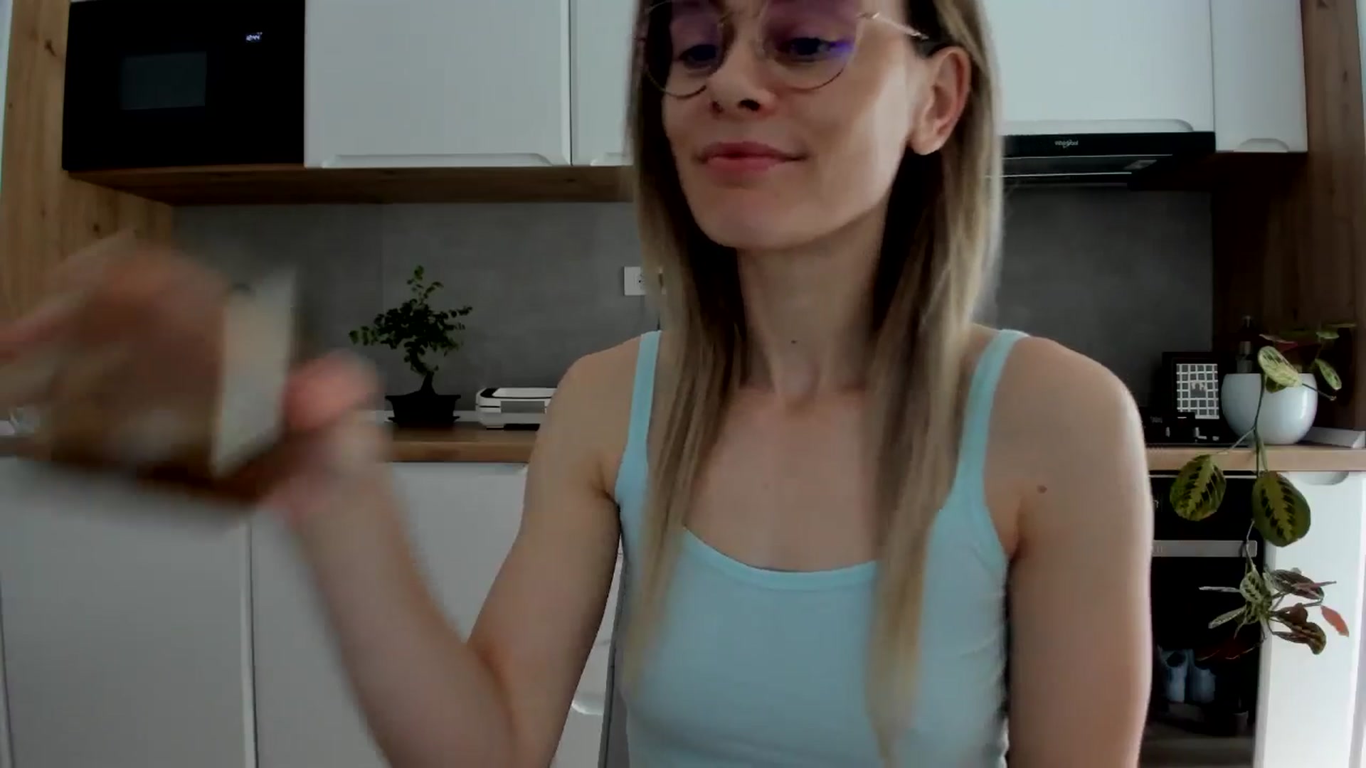 Gallery image thumbnail from DebbyPaige's myfreecams stream on, 04/11/2025, 11:09 image 7 of 20