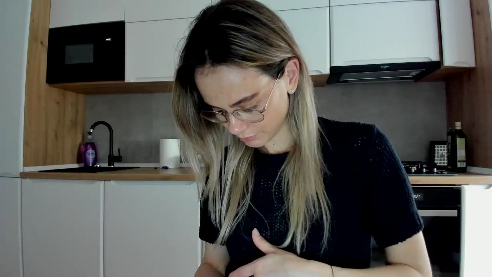Gallery image thumbnail from DebbyPaige's myfreecams stream on, 04/15/2025, 12:36 image 19 of 20