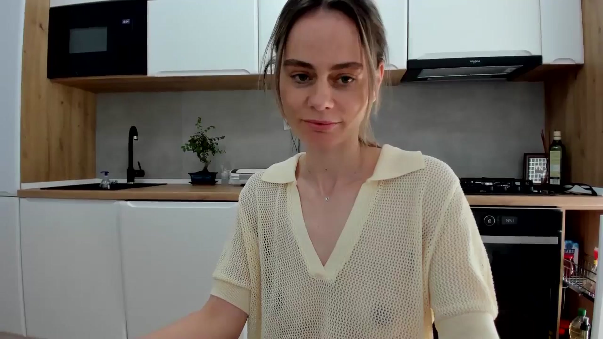 Gallery image thumbnail from DebbyPaige's myfreecams stream on, 04/28/2025, 12:06 image 19 of 20