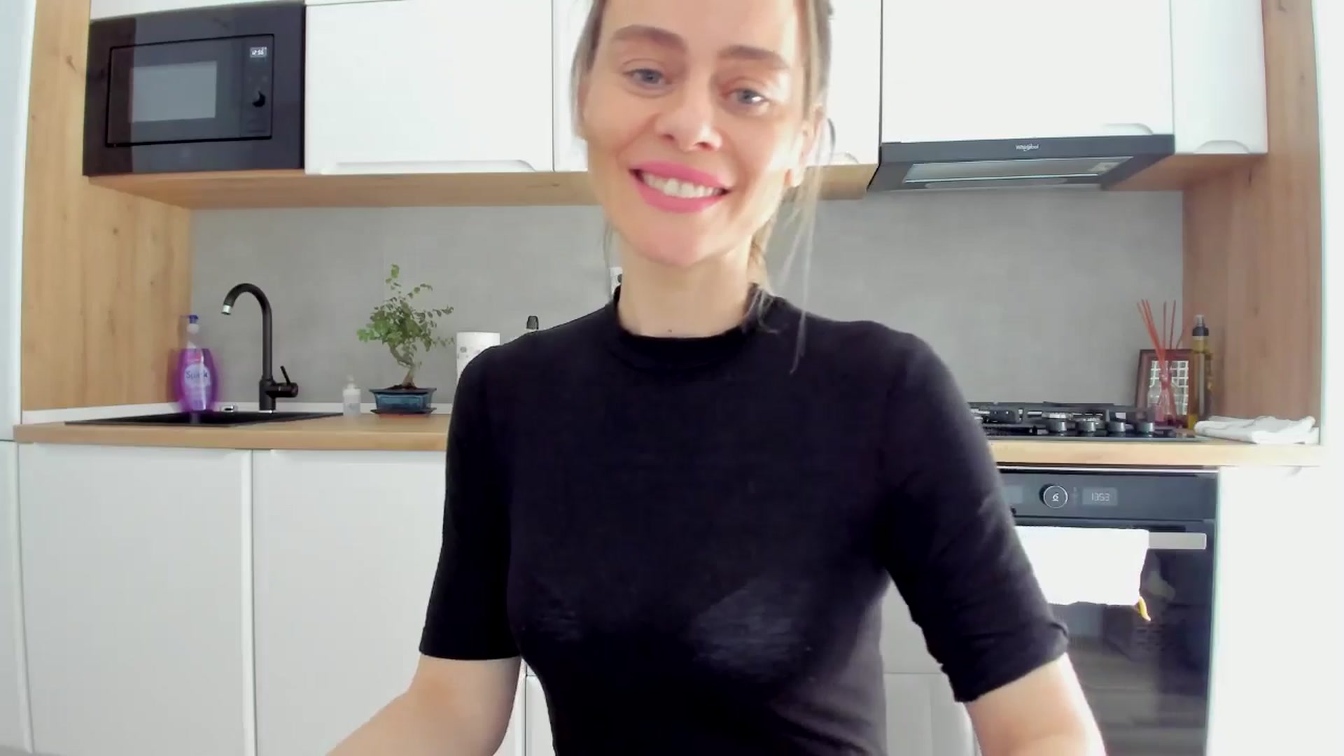 Gallery image thumbnail from DebbyPaige's myfreecams stream on, 04/29/2025, 13:15 image 5 of 20