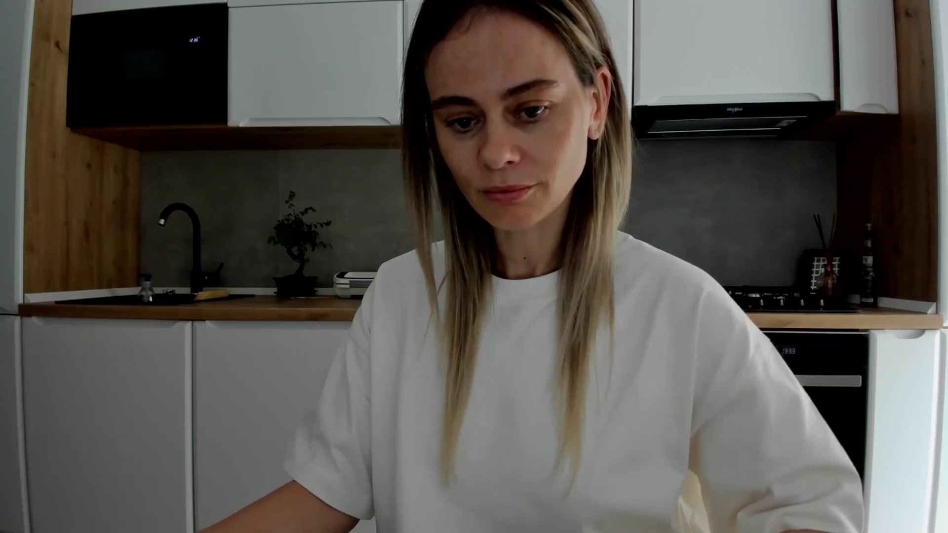 Gallery image thumbnail from DebbyPaige's myfreecams stream on, 05/05/2025, 13:57 image 5 of 20