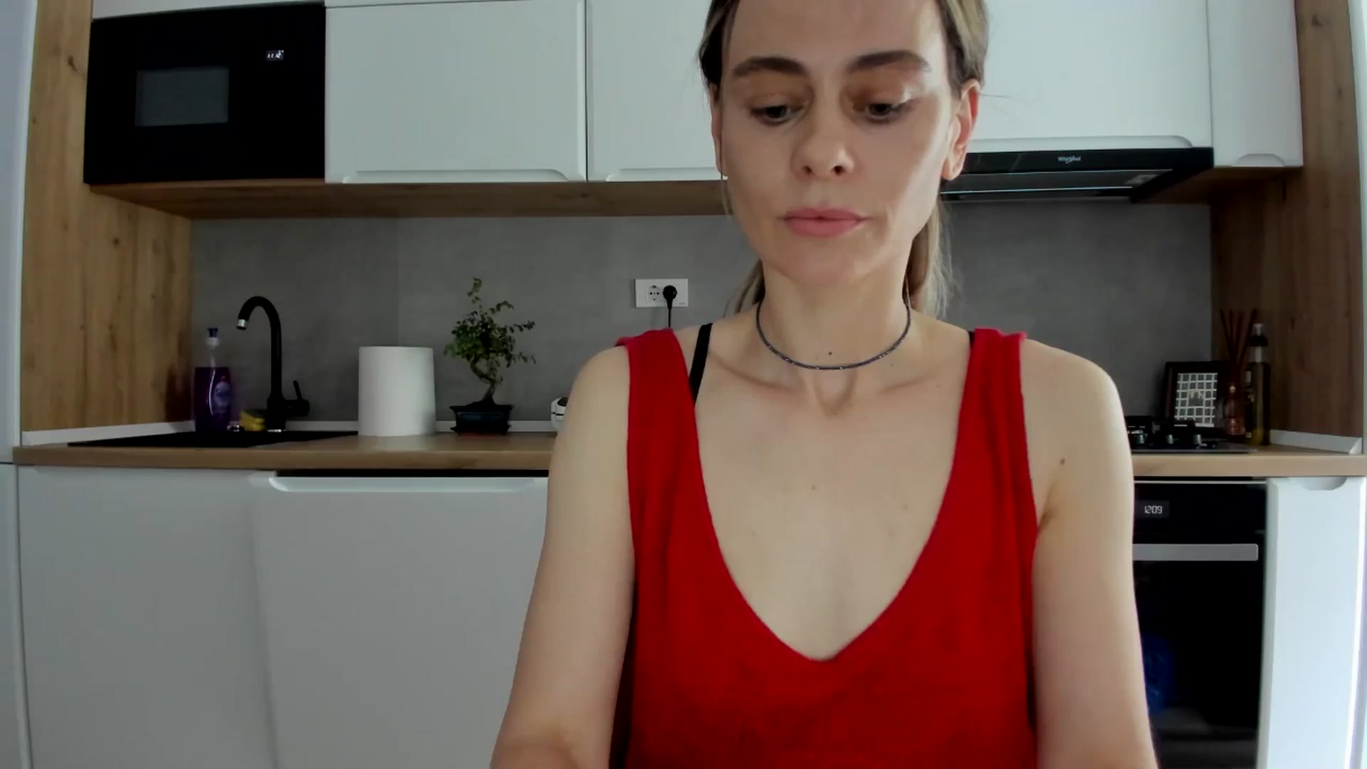 Gallery image thumbnail from DebbyPaige's myfreecams stream on, 05/07/2025, 13:40 image 5 of 20