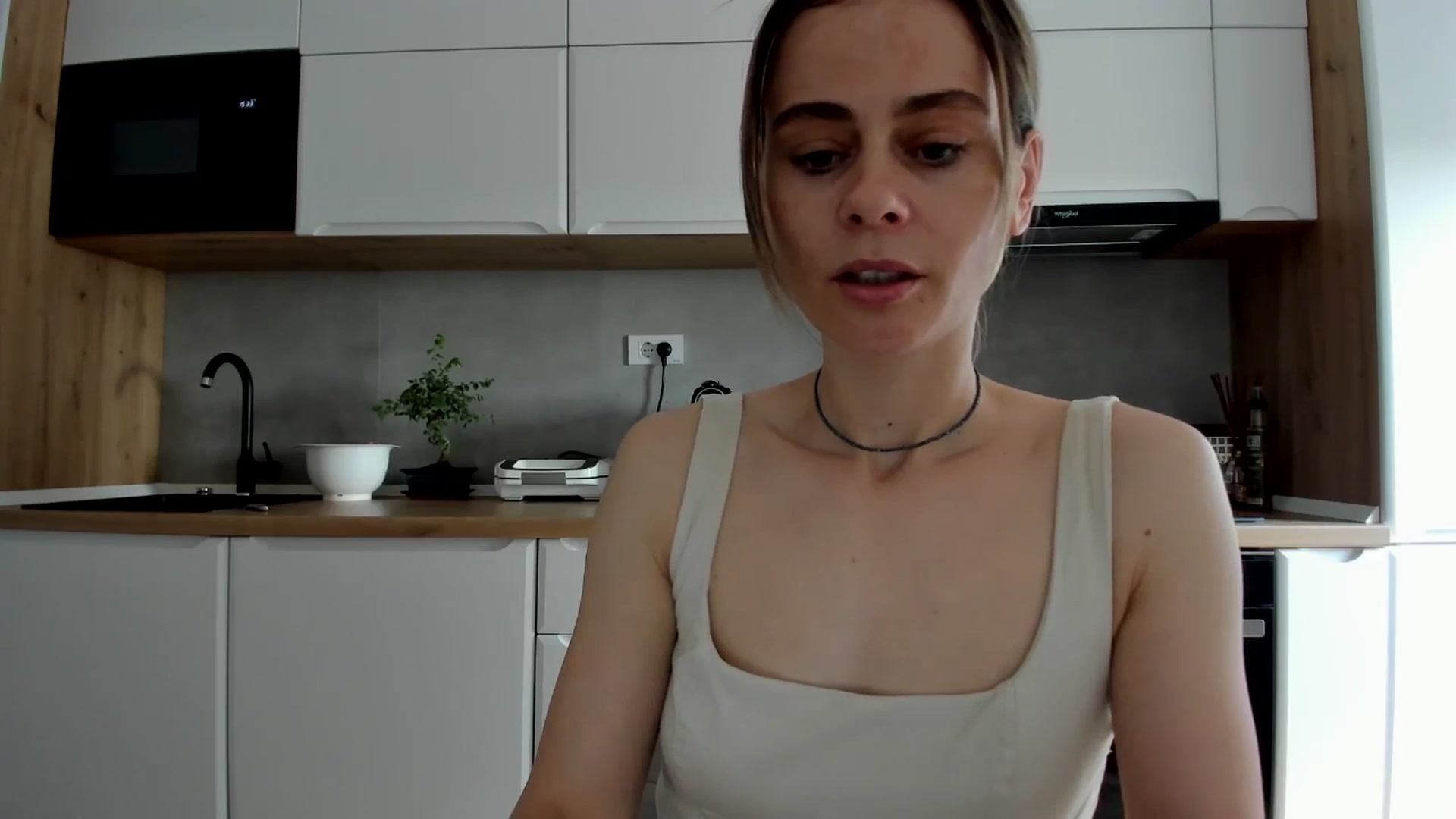 Gallery image thumbnail from DebbyPaige's myfreecams stream on, 05/13/2025, 14:34 image 2 of 20