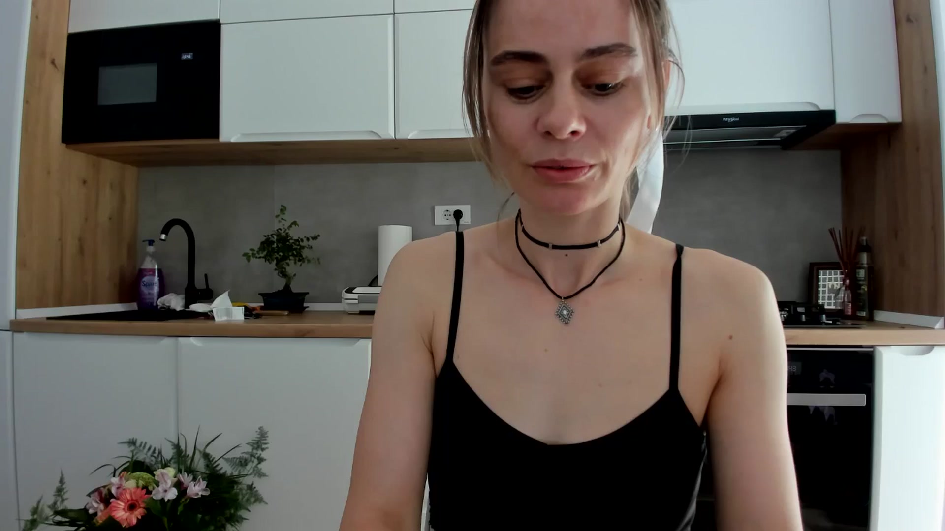 Gallery image thumbnail from DebbyPaige's myfreecams stream on, 05/14/2025, 13:14 image 13 of 20