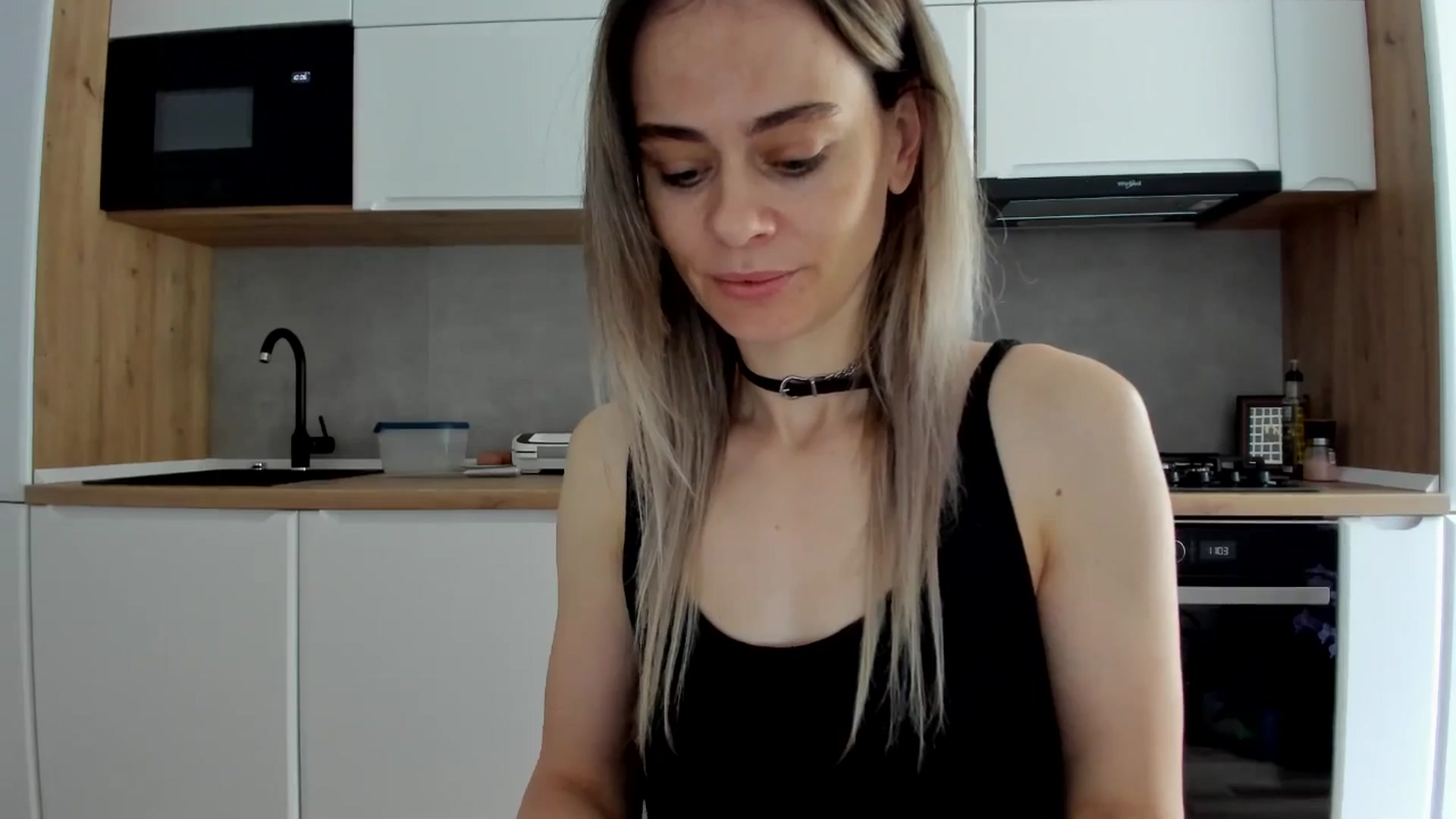 Gallery image thumbnail from DebbyPaige's myfreecams stream on, 05/19/2025, 10:53 image 2 of 20