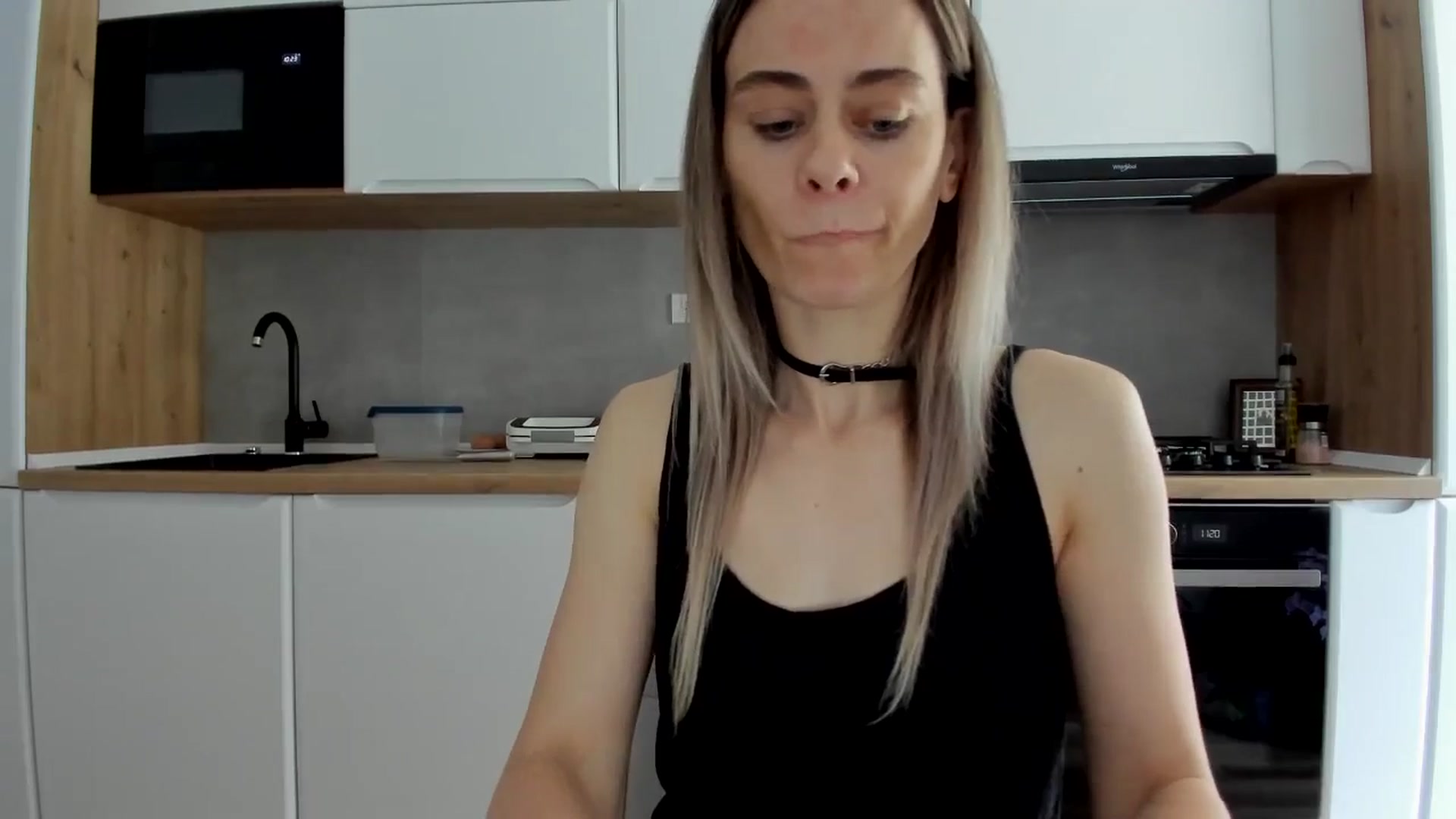 Gallery image thumbnail from DebbyPaige's myfreecams stream on, 05/19/2025, 10:53 image 4 of 20
