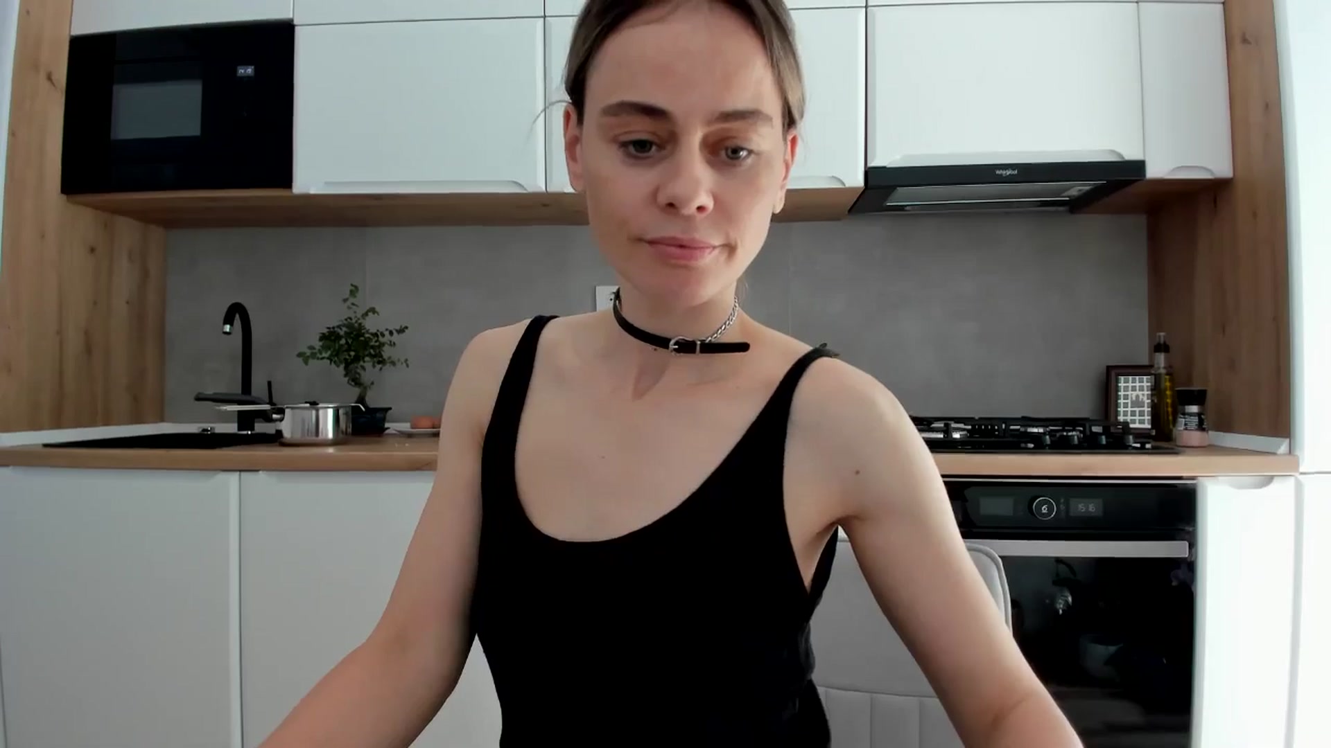 Gallery image thumbnail from DebbyPaige's myfreecams stream on, 05/19/2025, 12:20 image 20 of 20