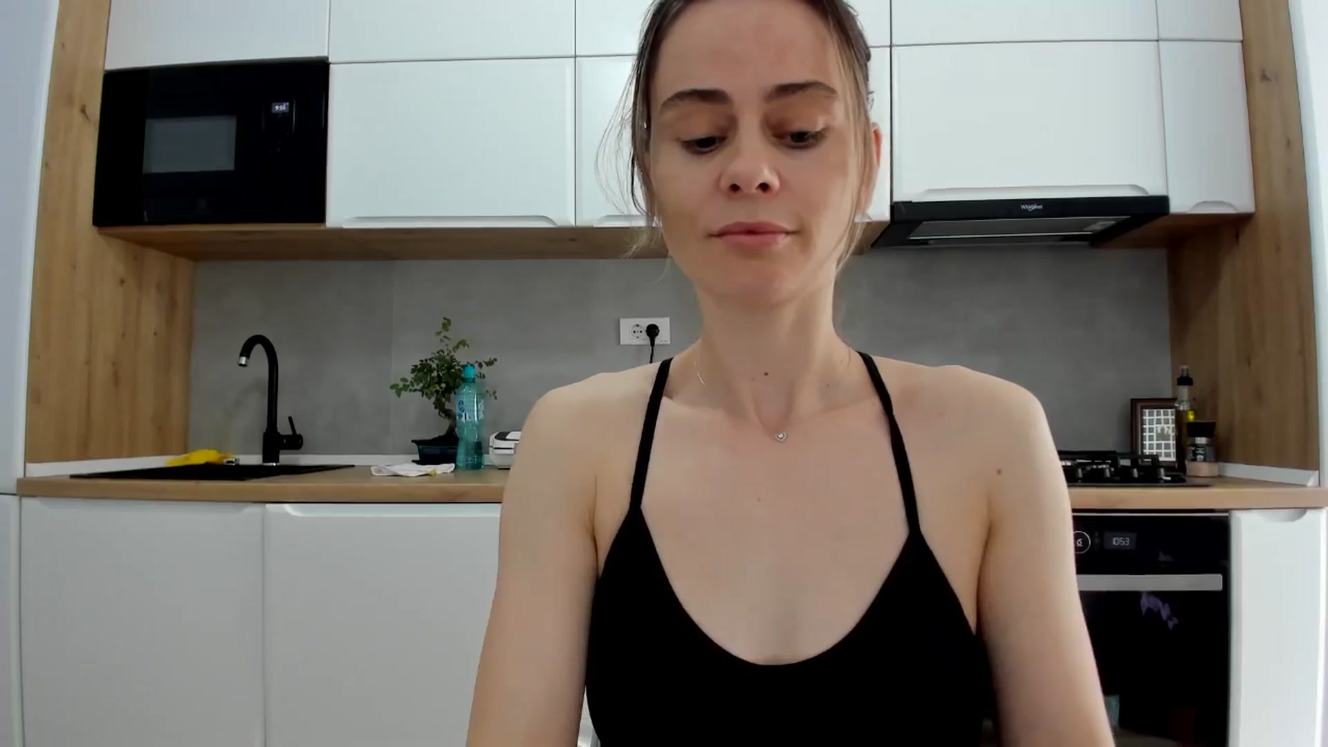 Gallery image thumbnail from DebbyPaige's myfreecams stream on, 05/21/2025, 11:17 image 3 of 20